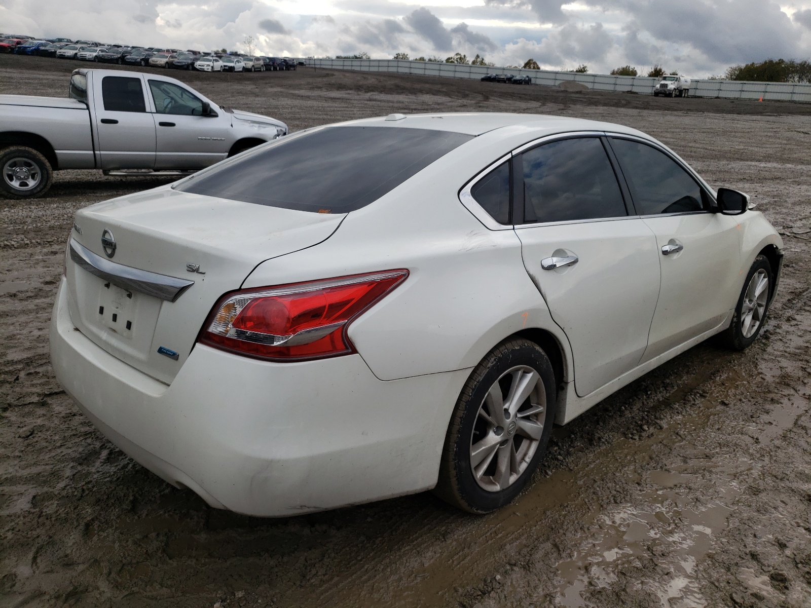 Photo 4 from auction – 2013 NISSAN ALTIMA 2.5 with VIN 1N4AL3AP9DN434540