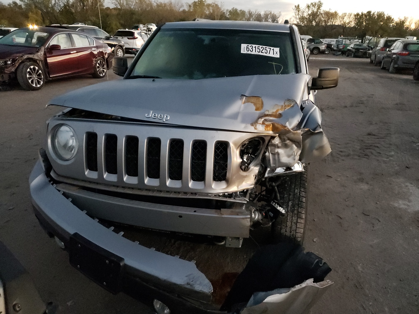 Photo 9 from auction – 2015 JEEP PATRIOT SP with VIN 1C4NJPBB2FD204469