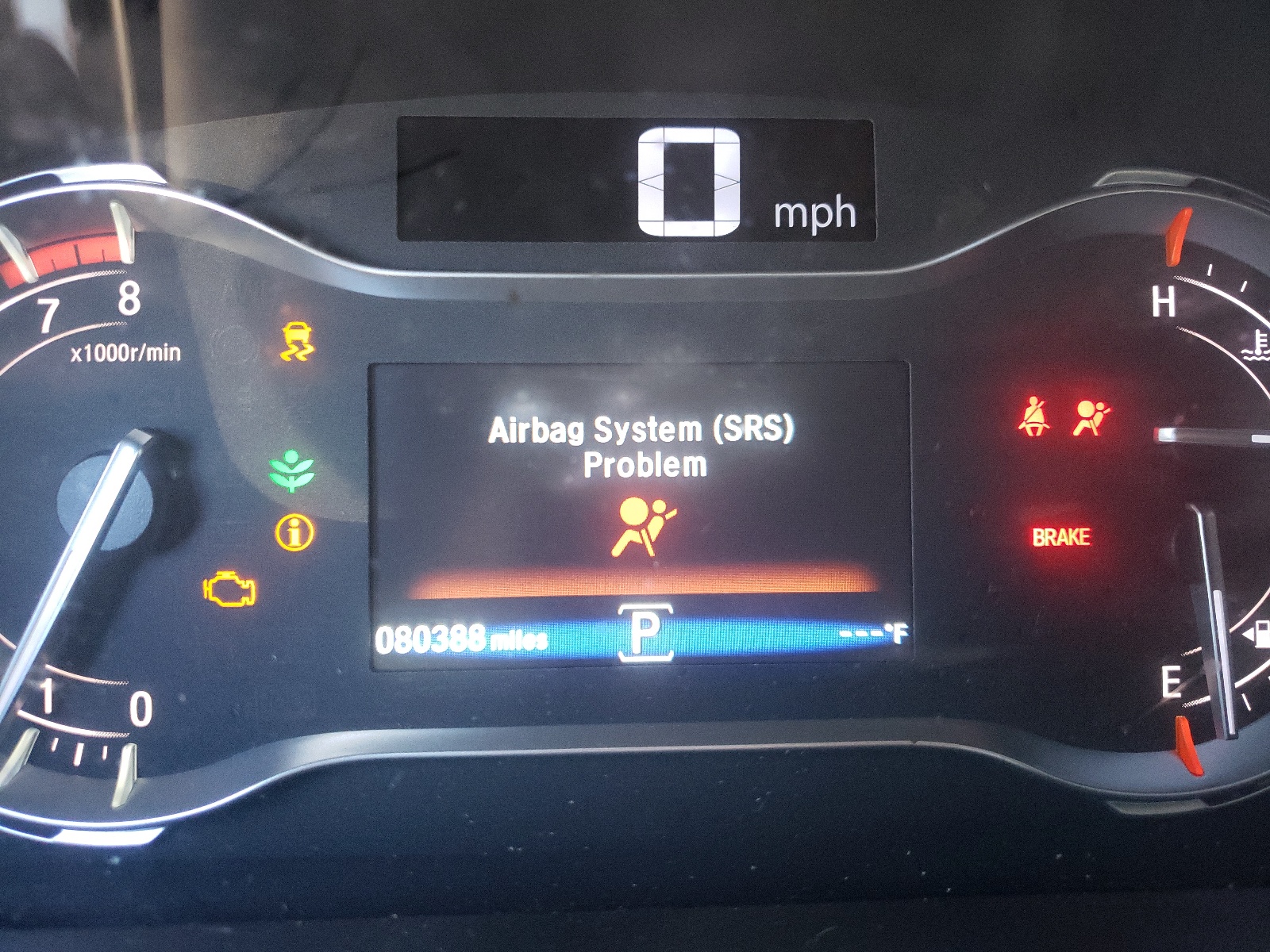 Photo 8 from auction – 2016 HONDA PILOT EXL with VIN 5FNYF6H5XGB023401