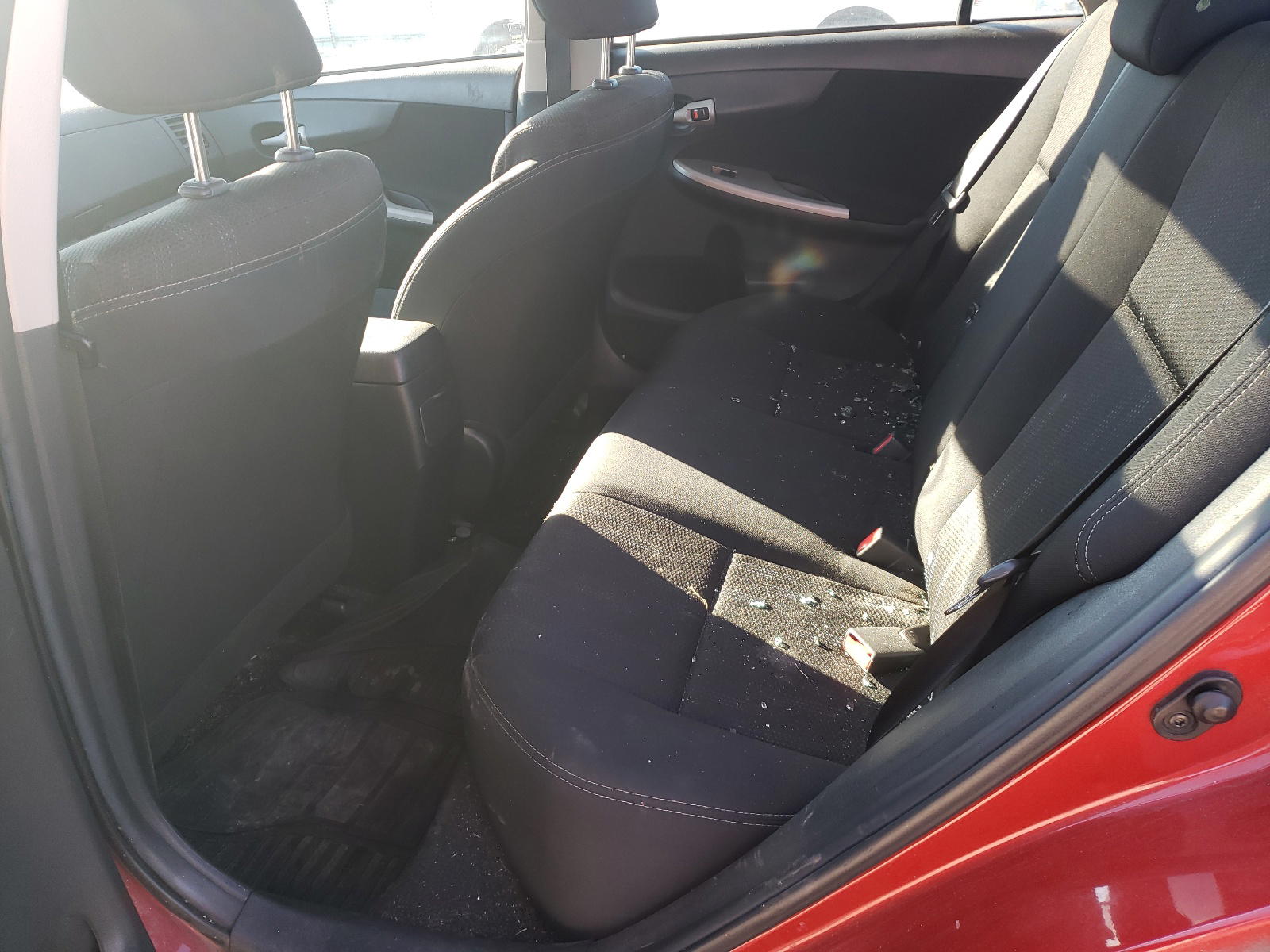 Photo 6 from auction – 2012 TOYOTA COROLLA BA with VIN 5YFBU4EE2CP012329