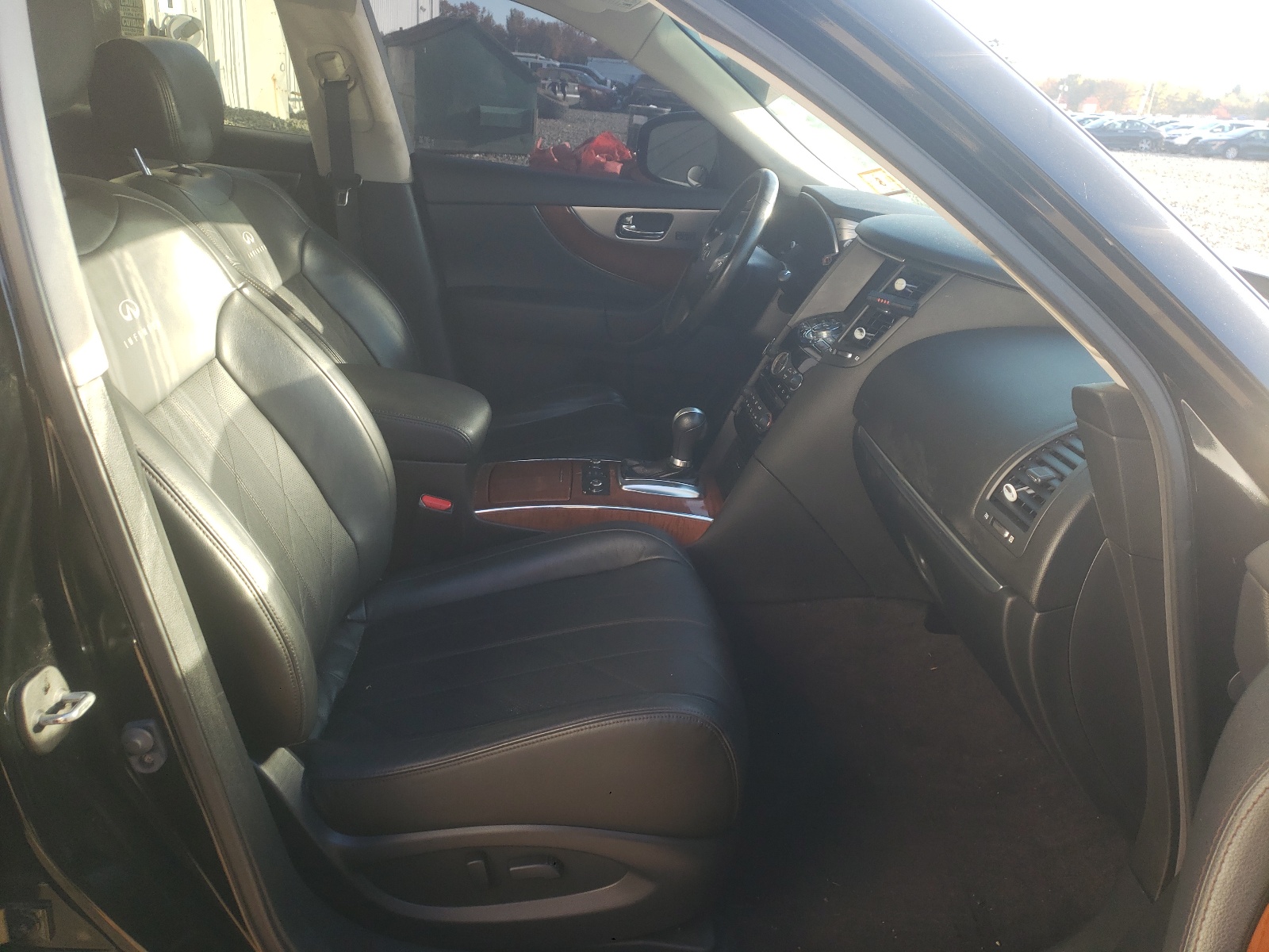 Photo 5 from auction – 2011 INFINITI FX35 with VIN JN8AS1MW4BM732554