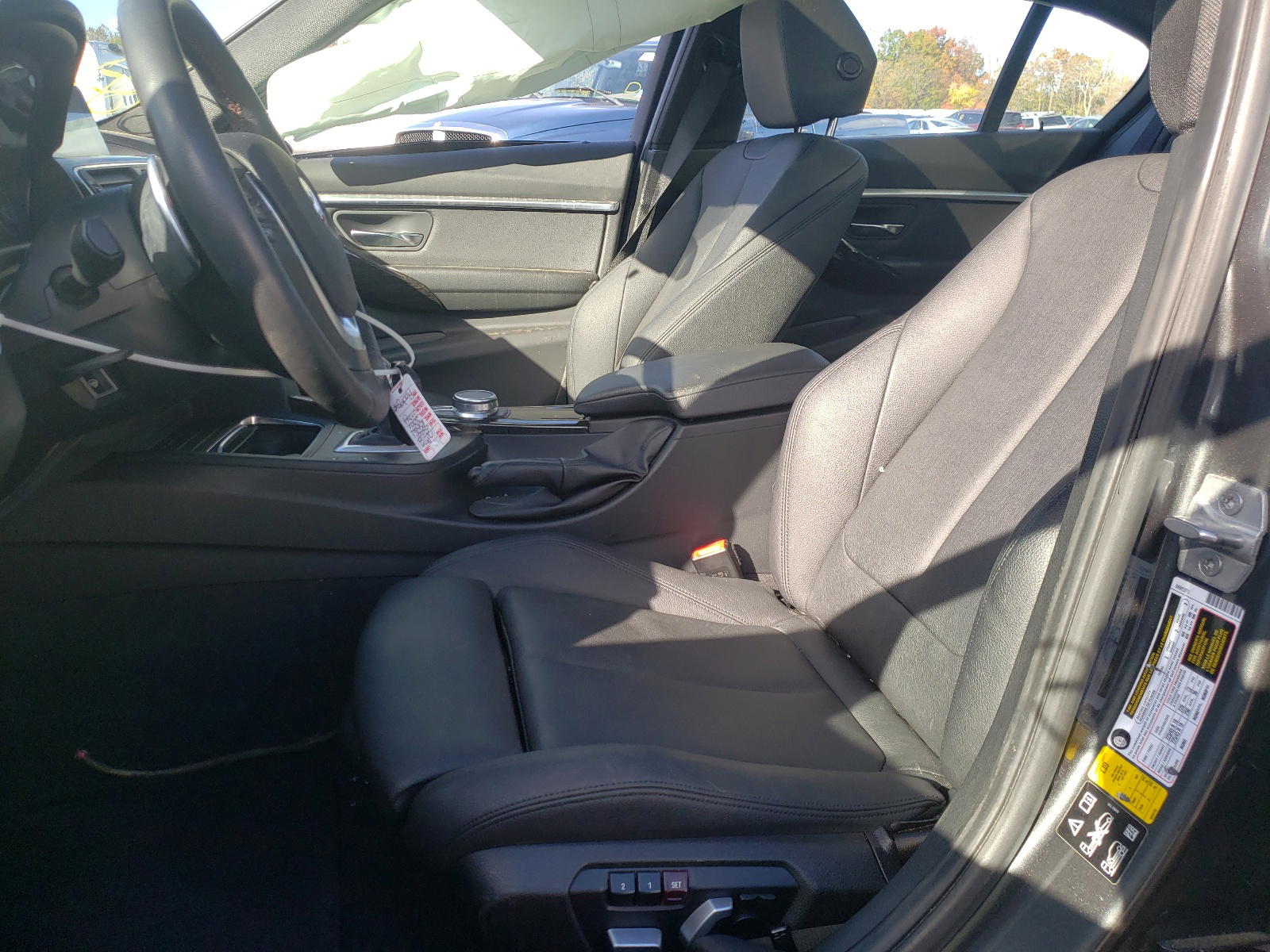 Photo 5 from auction – 2018 BMW 330 XI with VIN WBA8D9G58JNU70520