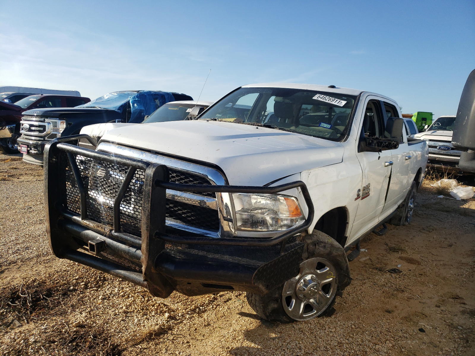 Photo 2 from auction – 2017 RAM 2500 SLT with VIN 3C6UR5DL2HG607279