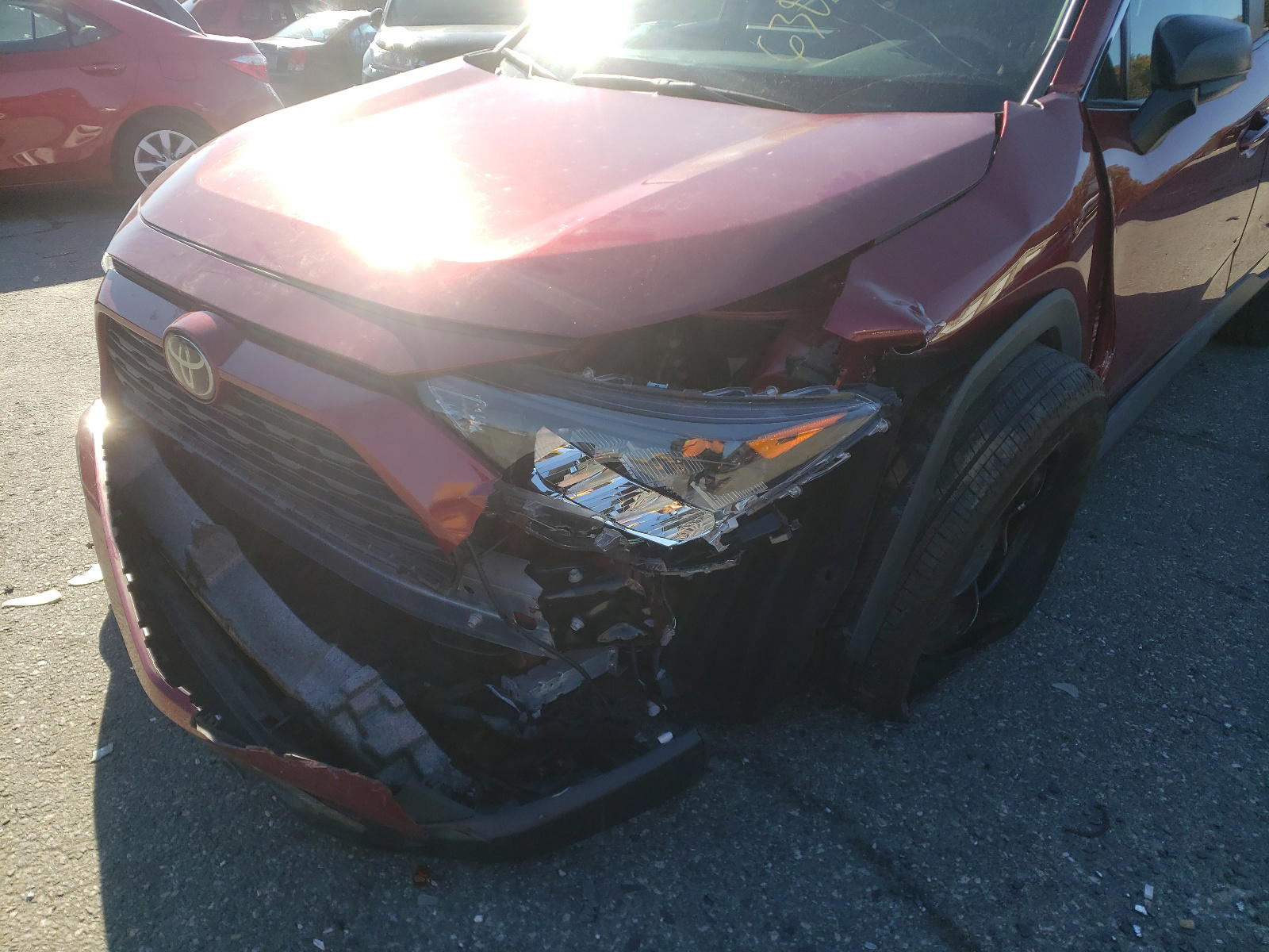 Photo 9 from auction – 2019 TOYOTA RAV4 with VIN 2T3F1RFV6KW022002