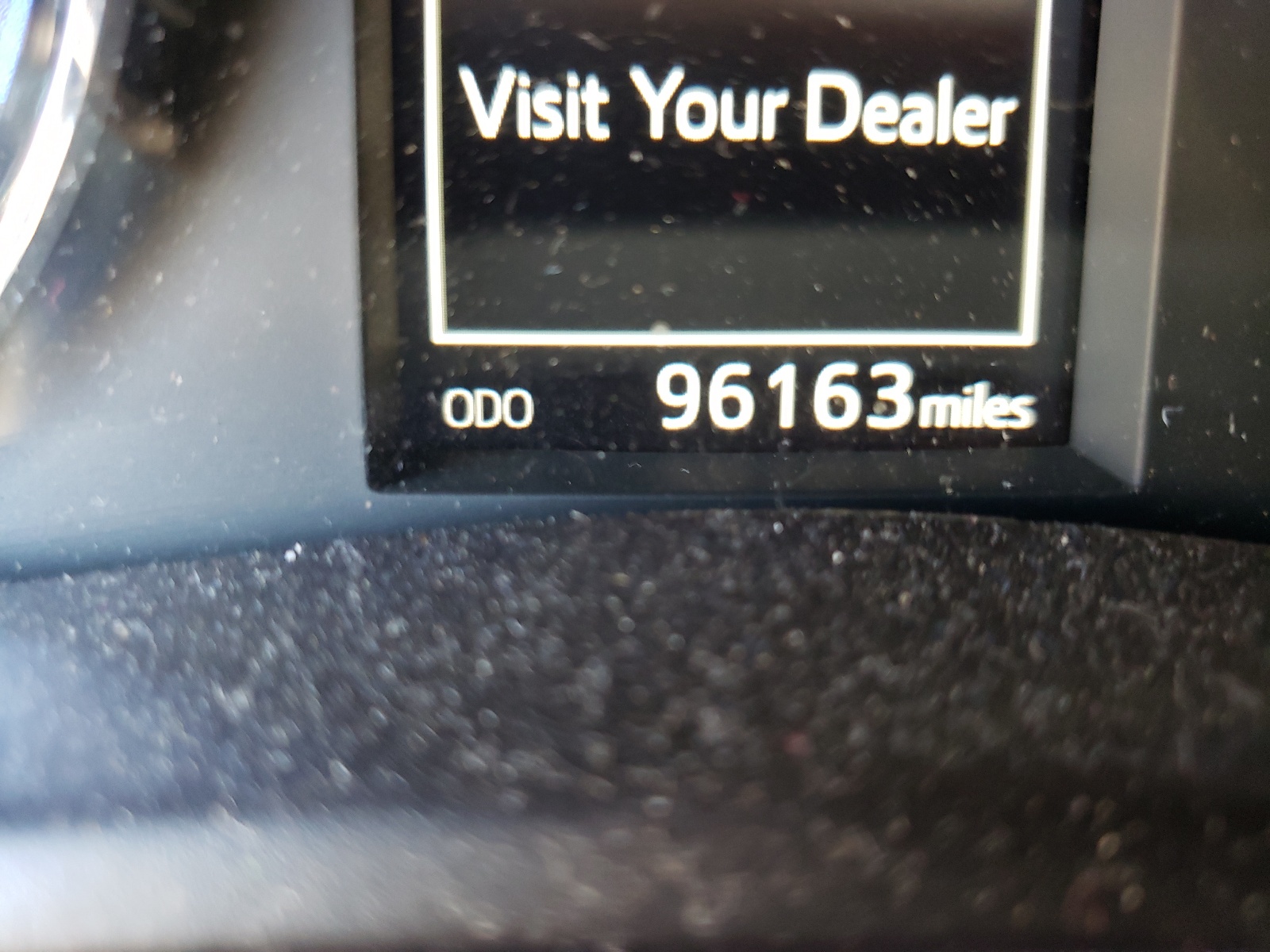 Photo 8 from auction – 2017 TOYOTA COROLLA L with VIN 5YFBURHE4HP579500