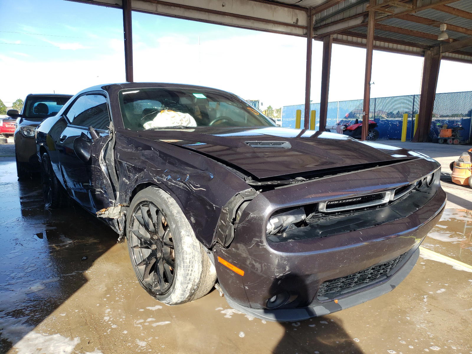 DODGE CHALLENGER 2018 with VIN 2C3CDZBT8JH259494 - Photo from auction