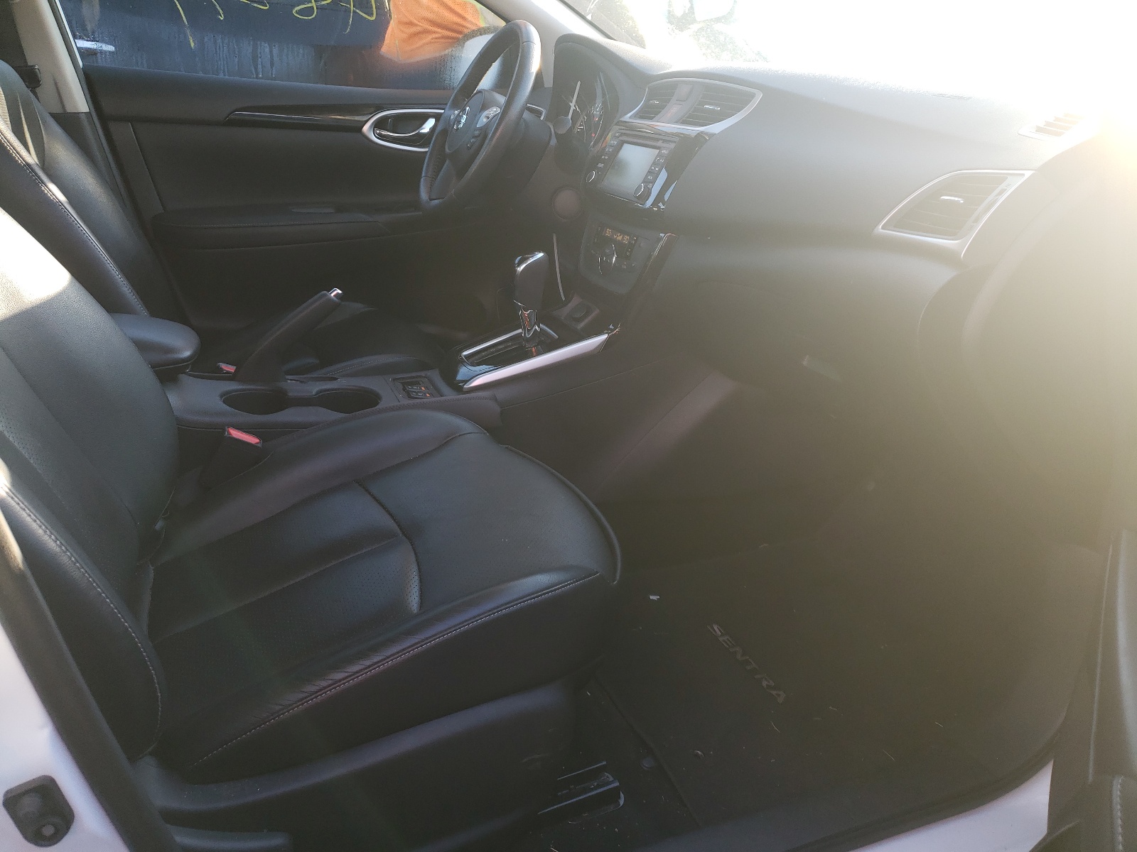 Photo 5 from auction – 2017 NISSAN SENTRA S with VIN 3N1AB7AP3HY243308