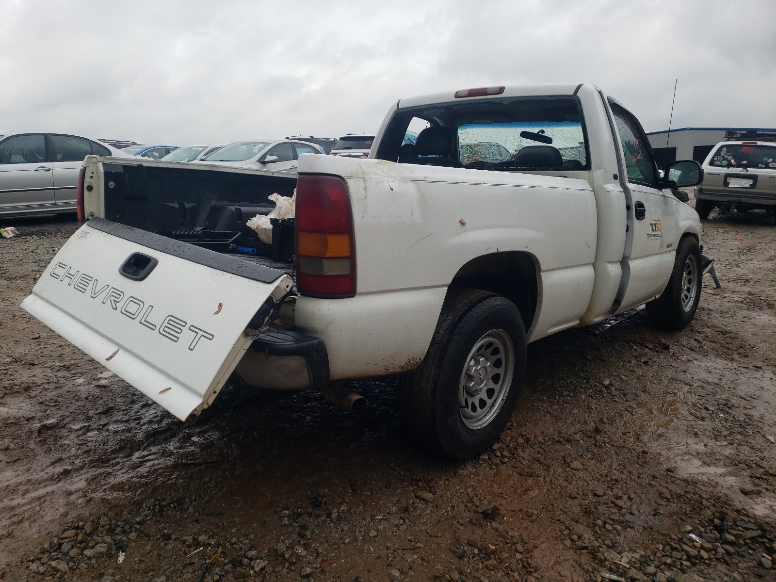 Photo 4 from auction – 2001 CHEVROLET SILVERADO with VIN 1GCEC14W51Z161488