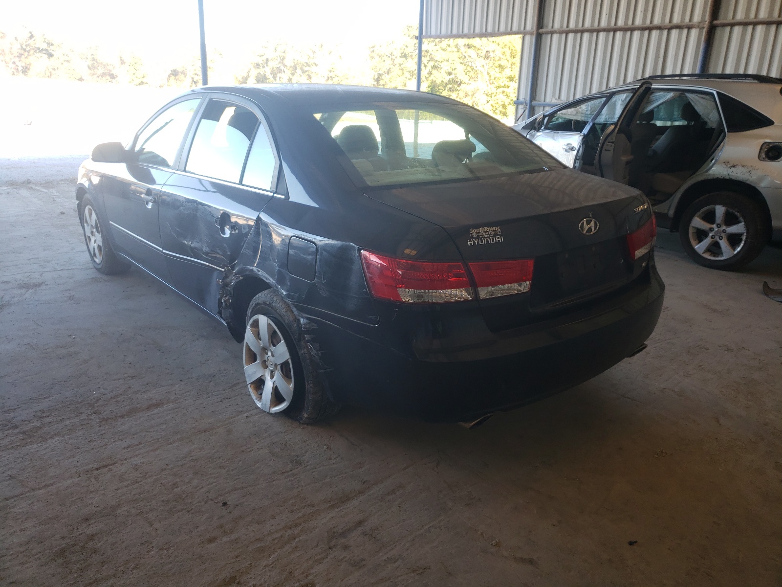 Photo 3 from auction – 2007 HYUNDAI SONATA SE with VIN 5NPEU46F57H230739