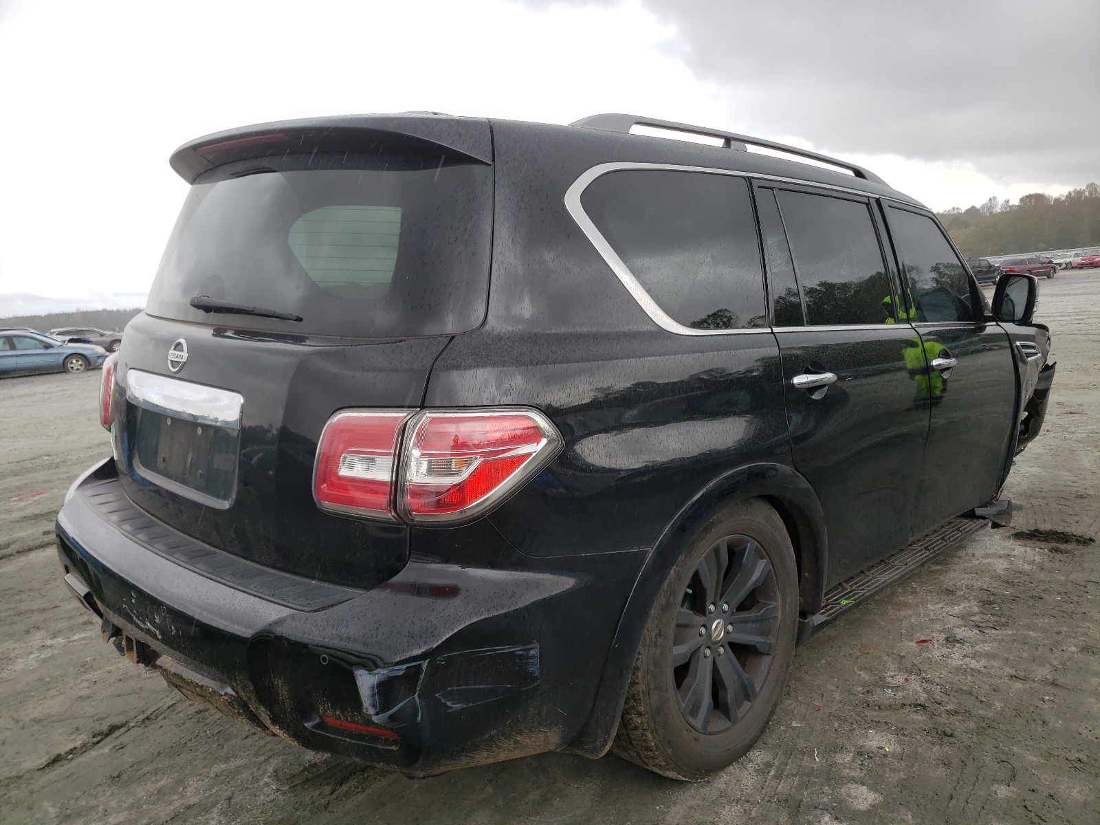 Photo 4 from auction – 2017 NISSAN ARMADA SV with VIN JN8AY2ND9H9004046