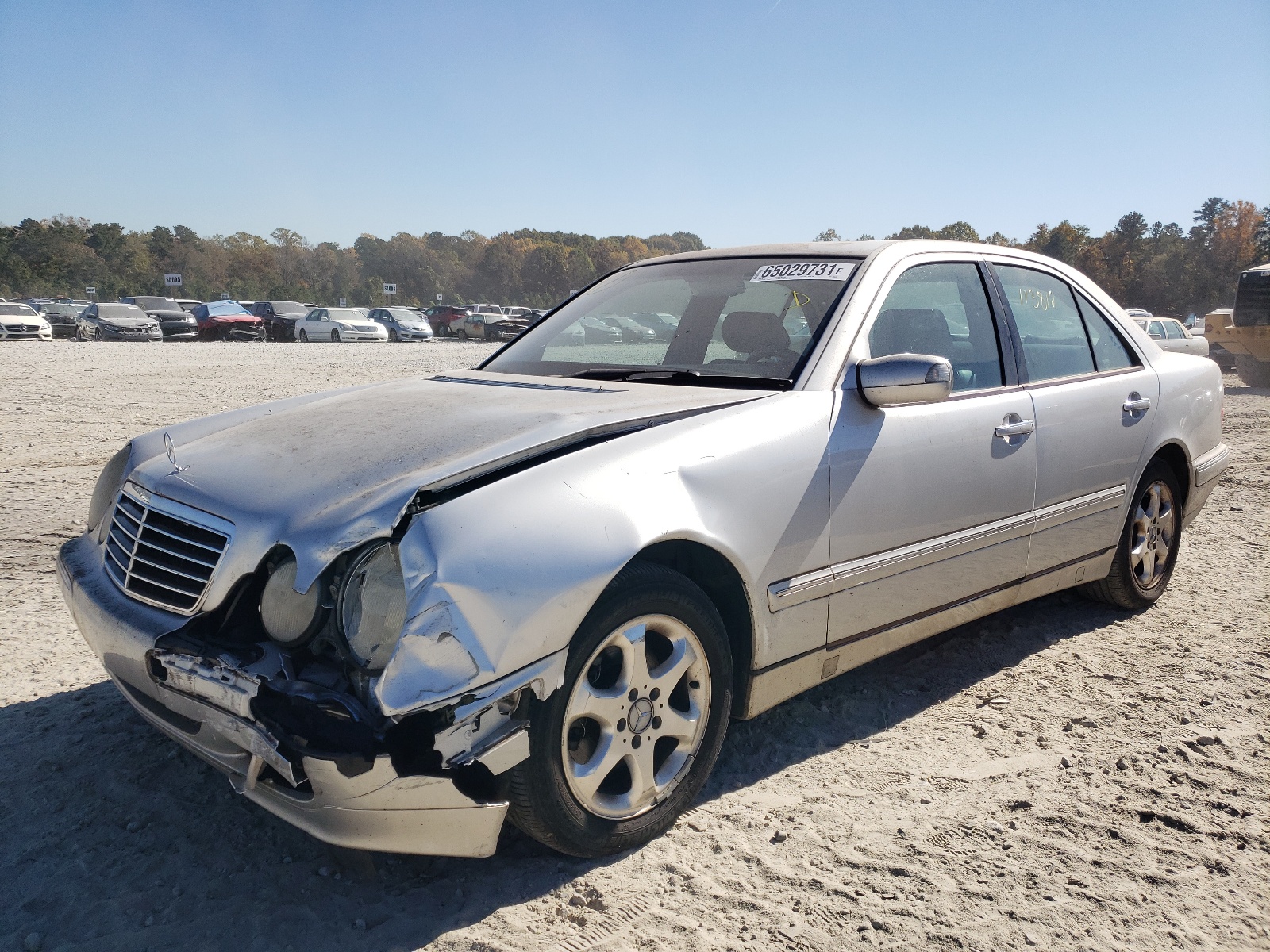 Zdjęcie 2 z aukcji – 2002 MERCEDES-BENZ E 320 z VIN WDBJF65J62B420472