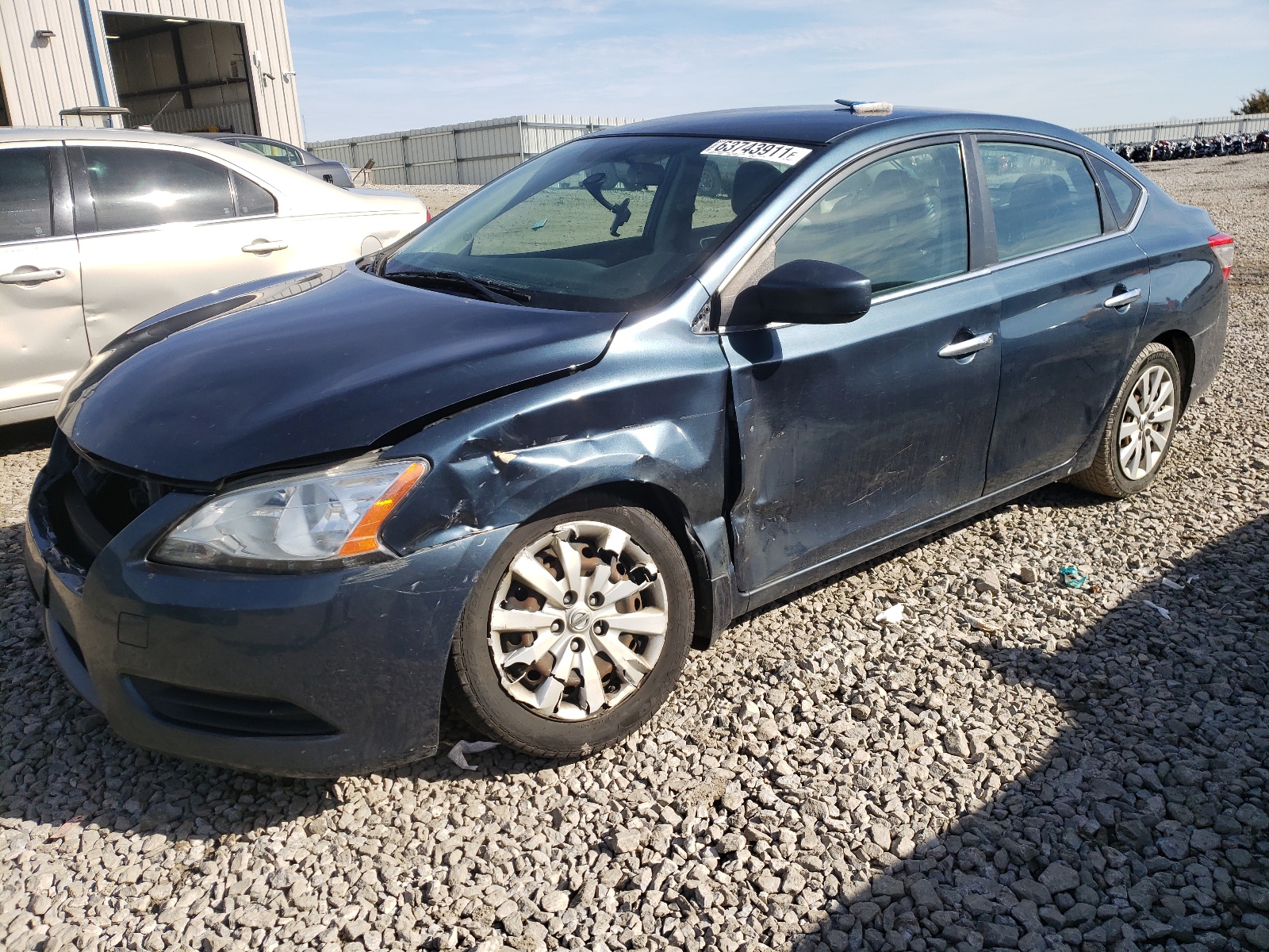 Photo 2 from auction – 2015 NISSAN SENTRA S with VIN 3N1AB7AP2FL684311