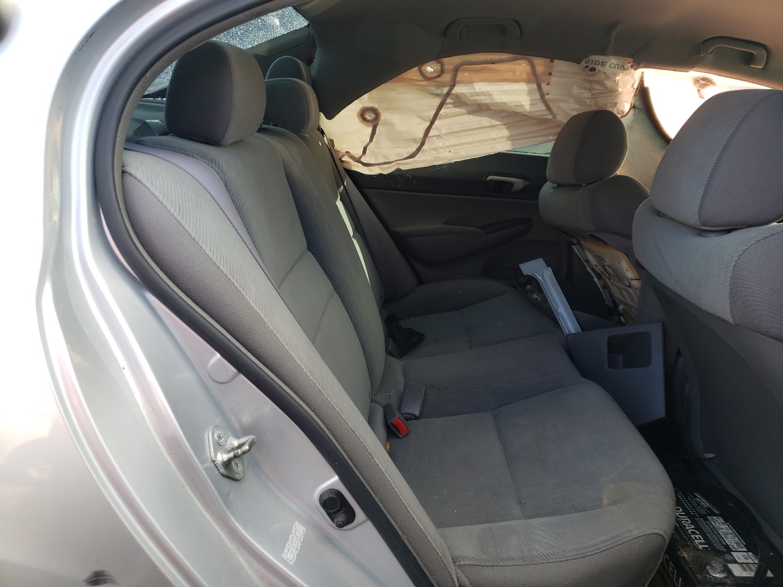 Photo 6 from auction – 2010 HONDA CIVIC LX with VIN 19XFA1F52AE043859