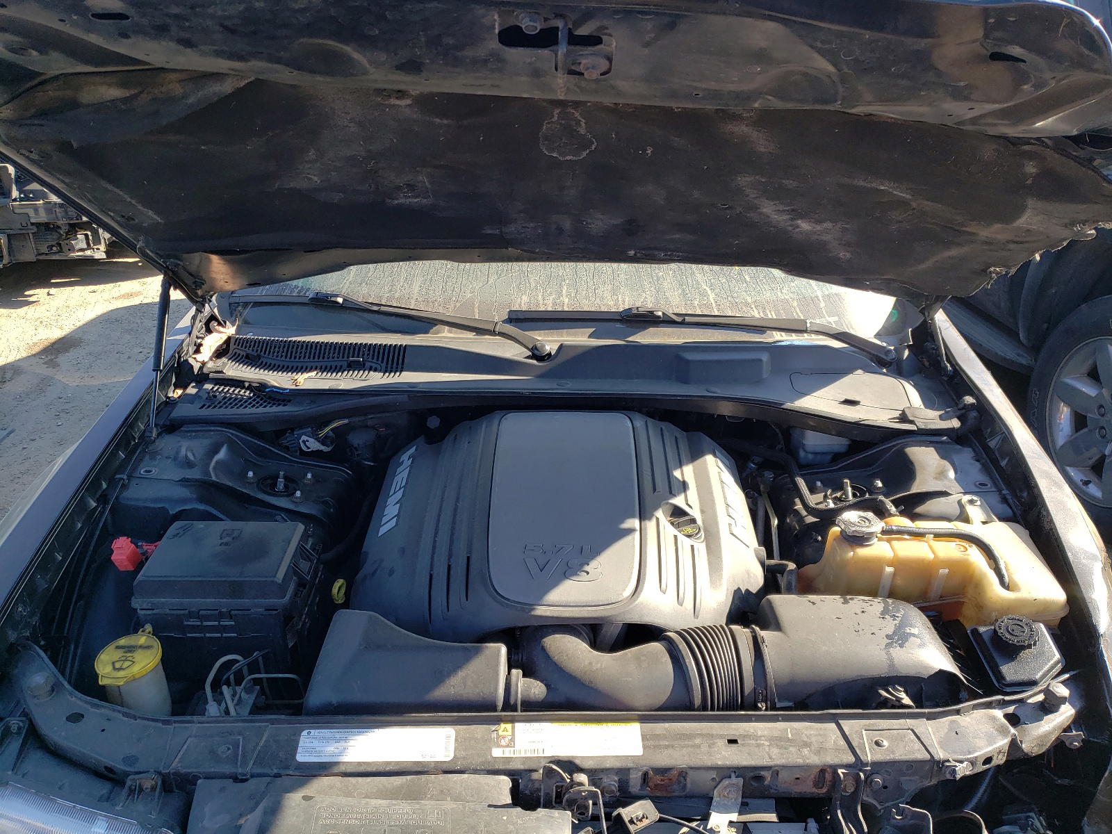 Photo 7 from auction – 2009 CHRYSLER 300C with VIN 2C3LK63T59H562862