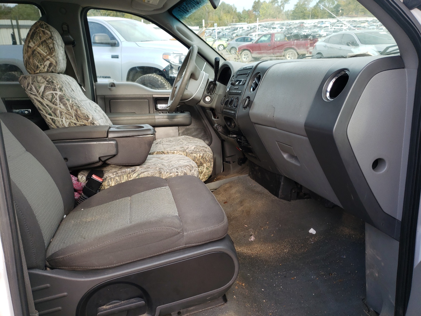Photo 5 from auction – 2006 FORD F150 SUPER with VIN 1FTPW14V76FB71780