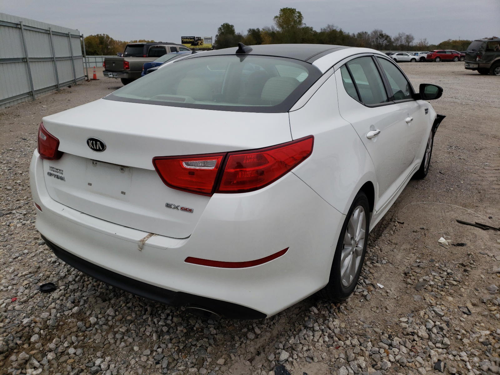 Photo 4 from auction – 2015 KIA OPTIMA EX with VIN 5XXGN4A72FG433605
