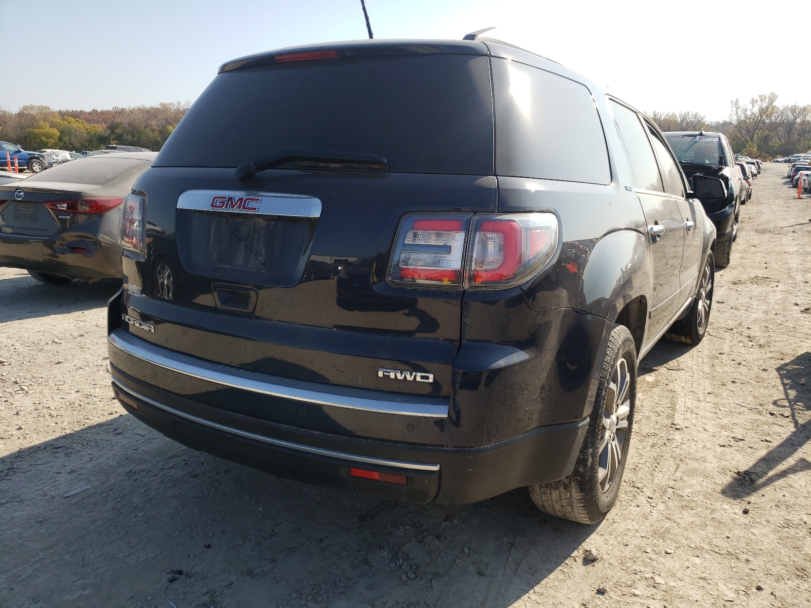 Photo 4 from auction – 2016 GMC ACADIA SLT with VIN 1GKKVSKD2GJ202501