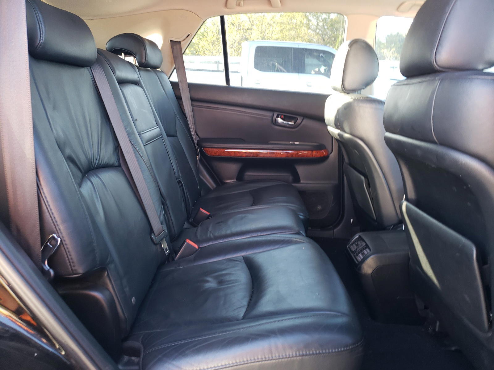 Photo 6 from auction – 2008 LEXUS RX 350 with VIN 2T2HK31U88C076286