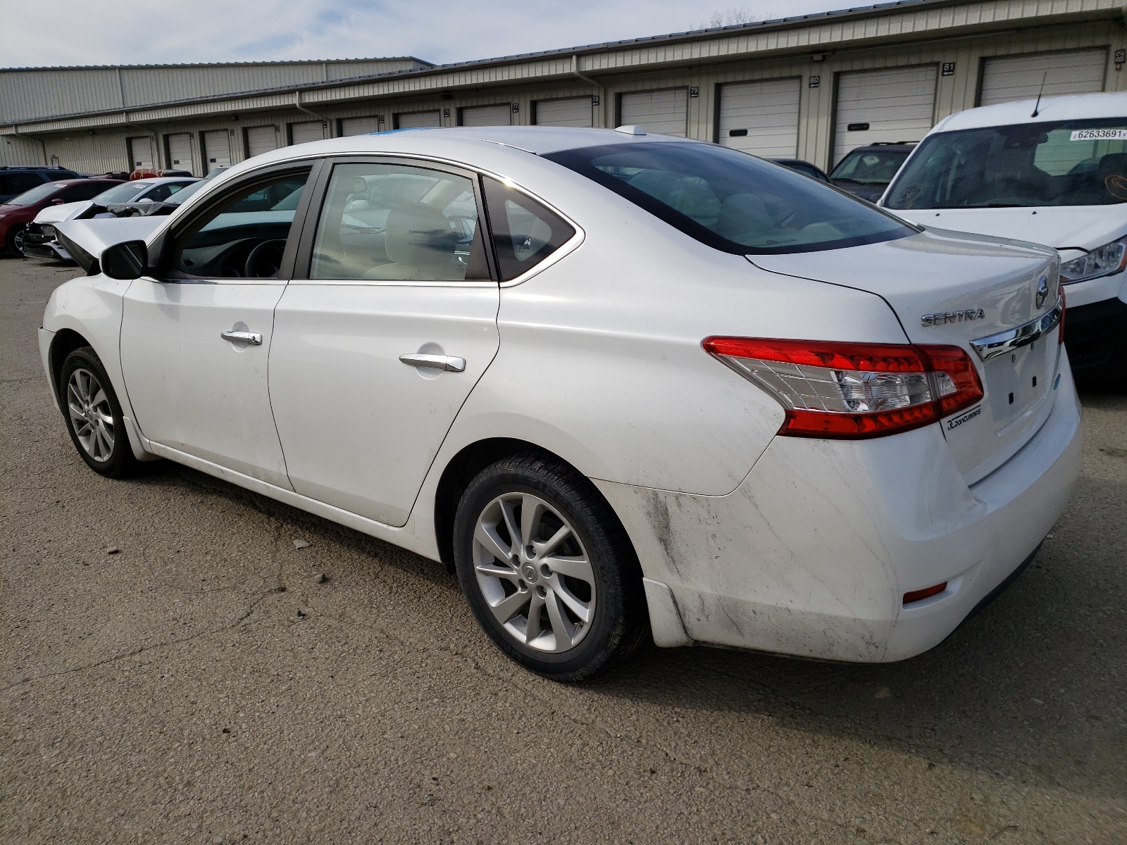 Photo 3 from auction – 2013 NISSAN SENTRA S with VIN 3N1AB7AP1DL733771