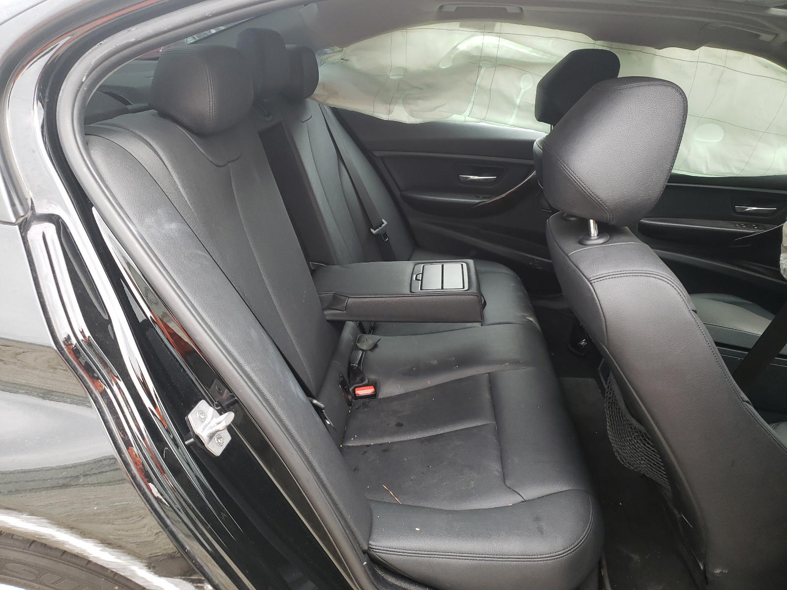 Photo 6 from auction – 2014 BMW 328 I with VIN WBA3A5C56EP603352