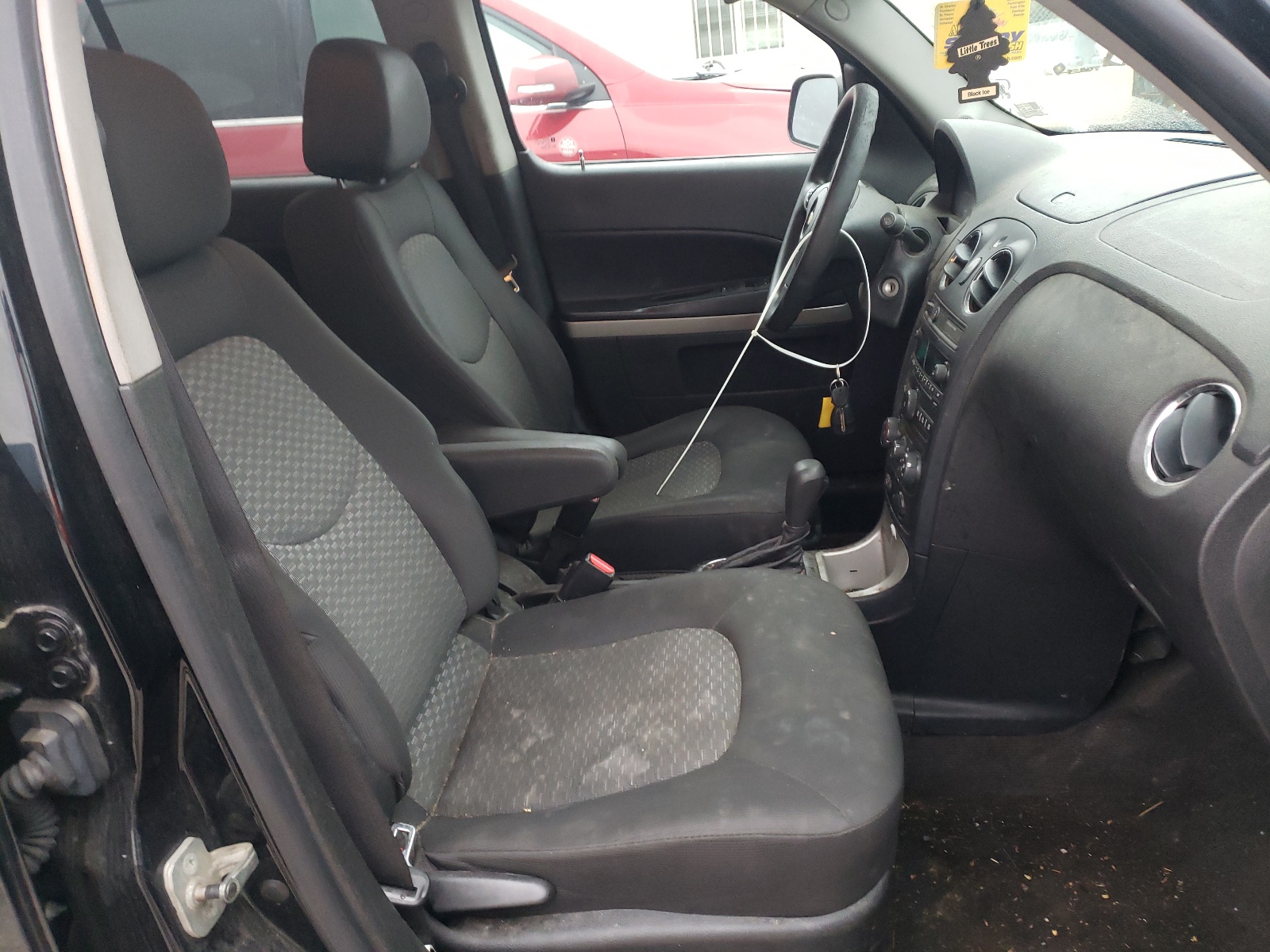 Photo 5 from auction – 2010 CHEVROLET HHR LT with VIN 3GNBABDB8AS620125