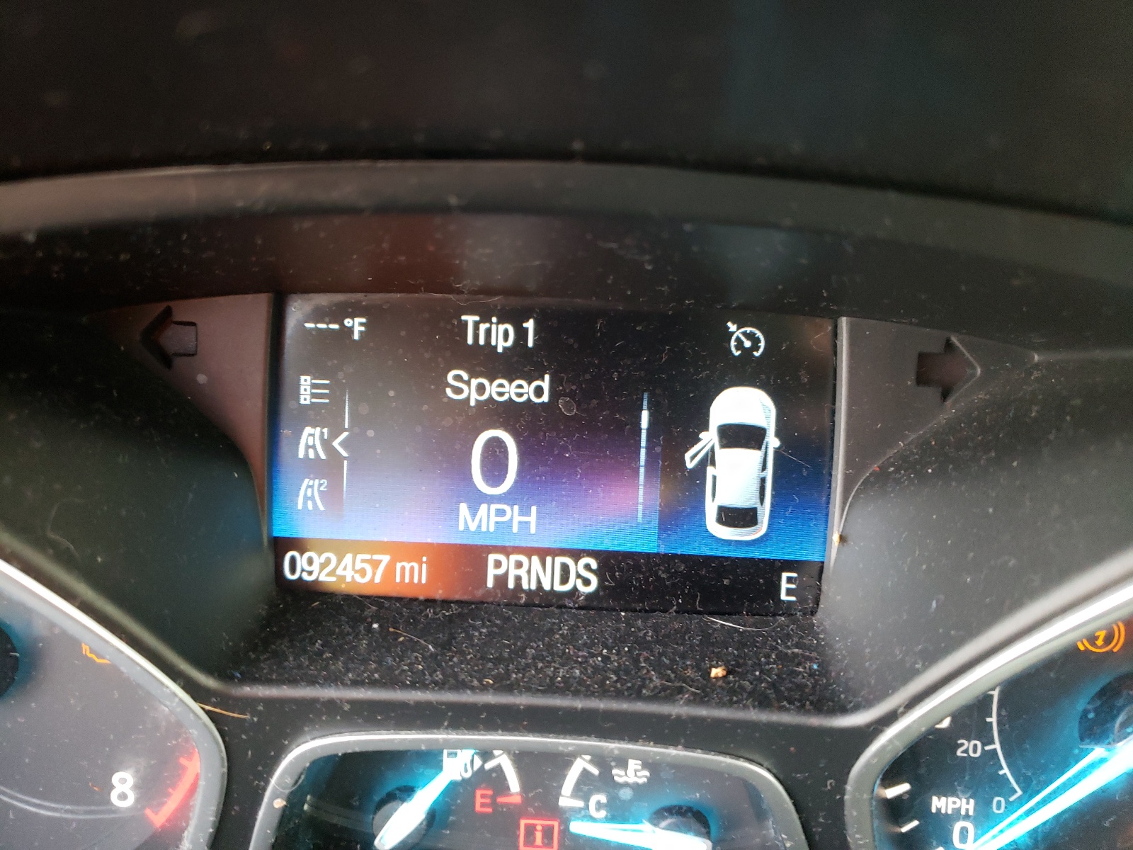 Zdjęcie 8 z aukcji – 2017 FORD ESCAPE SE z VIN 1FMCU9GD4HUB13657