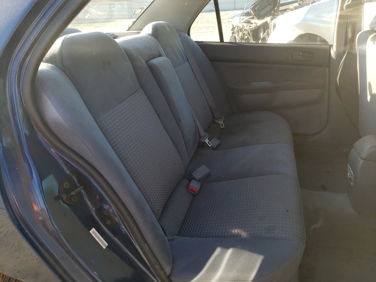 Photo 6 from auction – 2003 MITSUBISHI LANCER ES with VIN JA3AJ26EX3U089328