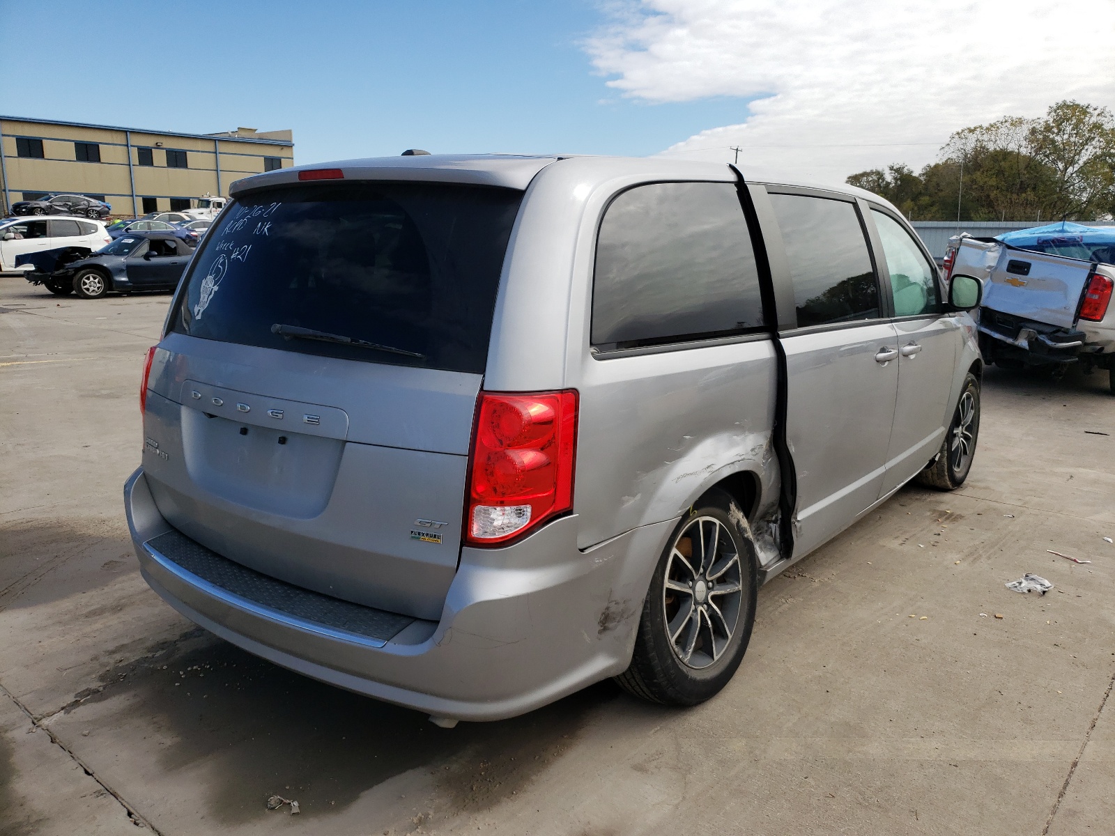 Photo 4 from auction – 2018 DODGE GRAND CARA with VIN 2C4RDGEG8JR195962
