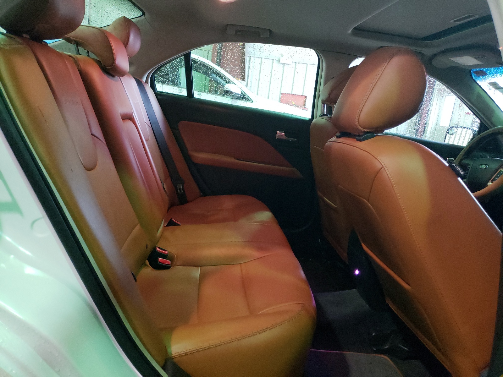 Photo 6 from auction – 2011 FORD FUSION SEL with VIN 3FAHP0JA7BR114060