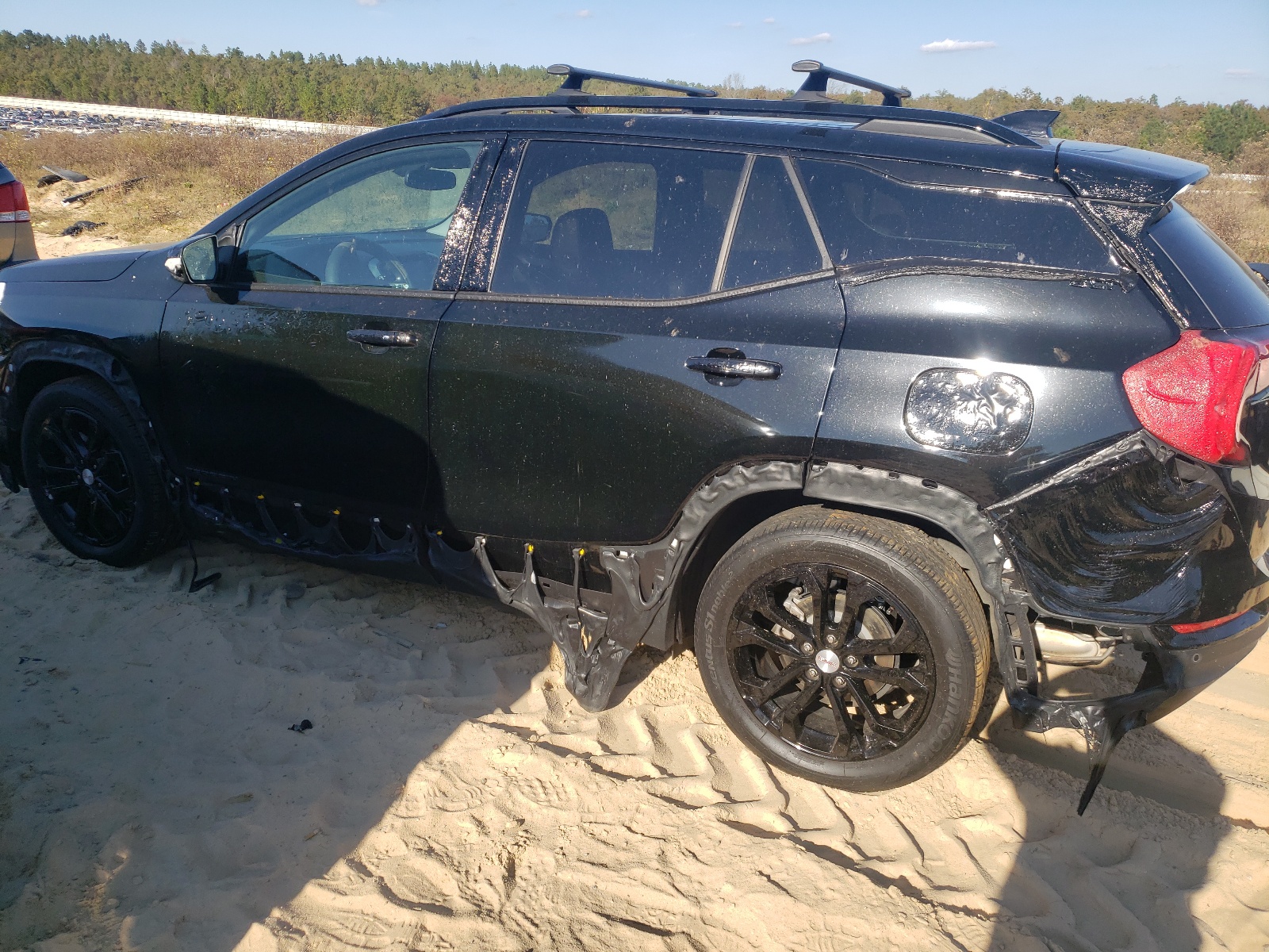 Photo 9 from auction – 2019 GMC TERRAIN SL with VIN 3GKALPEV4KL107510