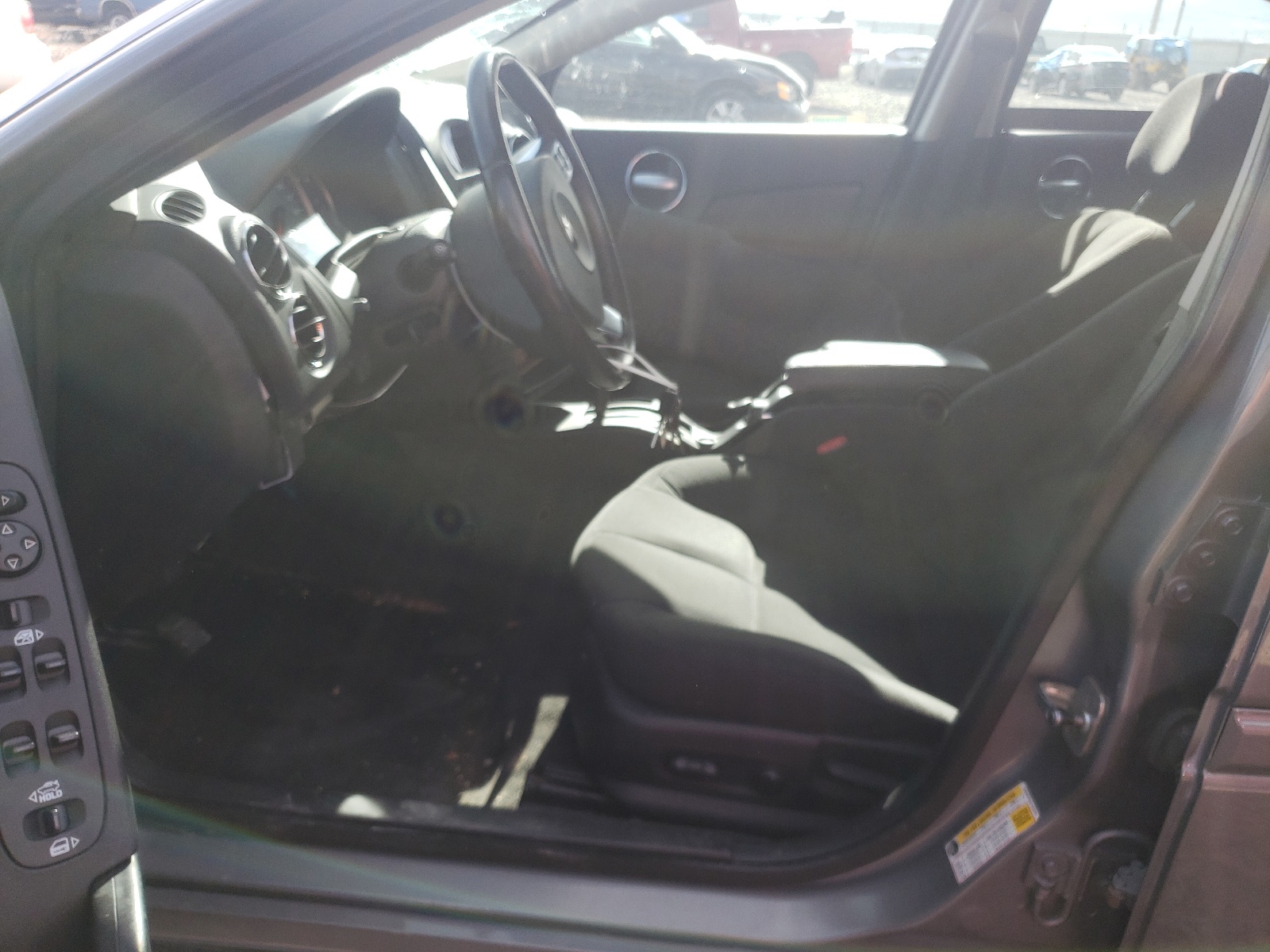Photo 5 from auction – 2007 PONTIAC GRAND PRIX with VIN 2G2WP552271237041