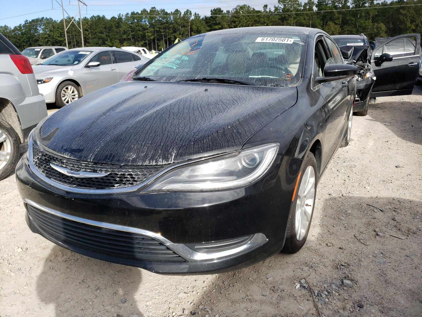 Photo 2 from auction – 2016 CHRYSLER 200 LIMITE with VIN 1C3CCCAB5GN176128