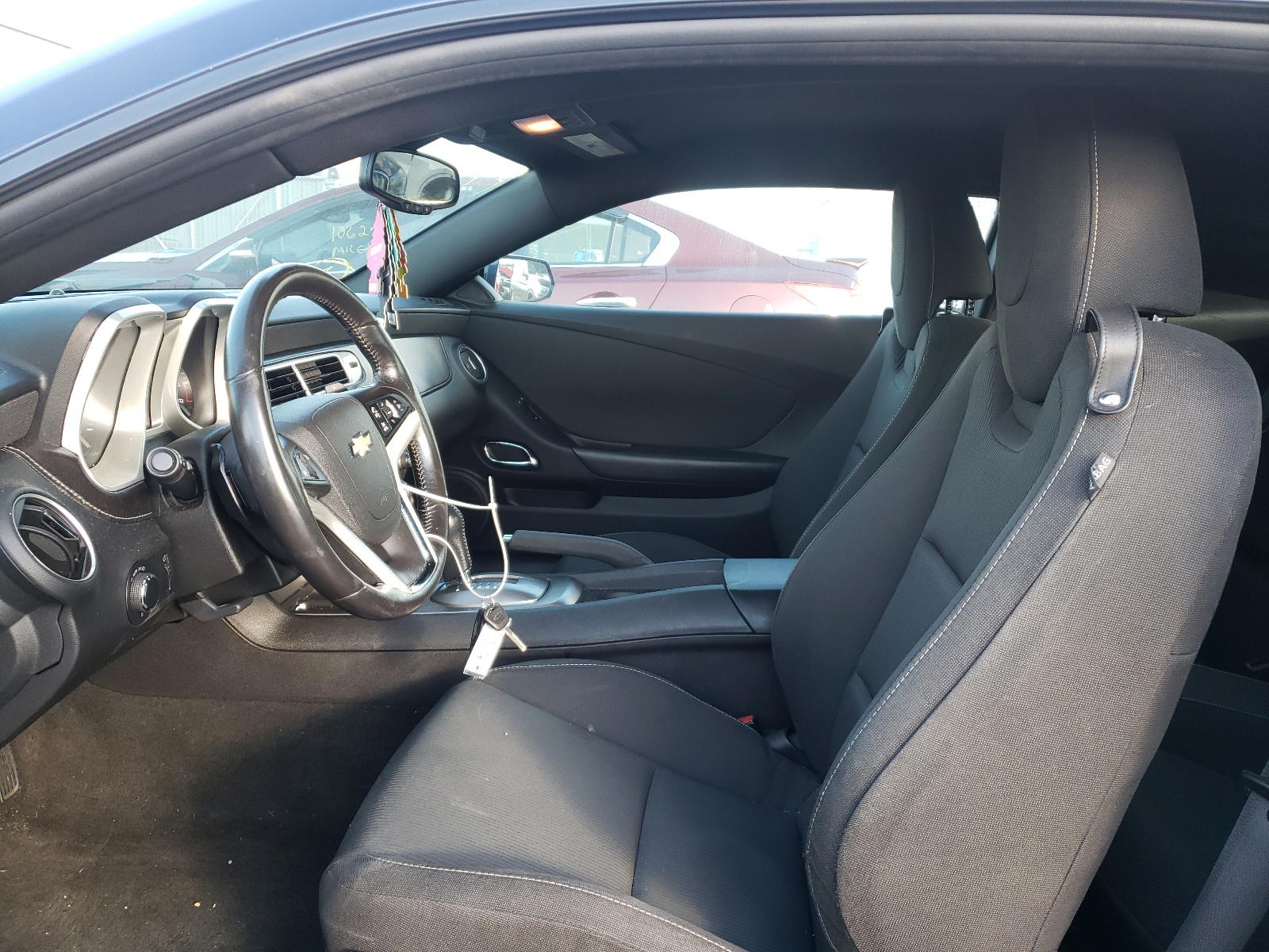 Photo 5 from auction – 2012 CHEVROLET CAMARO LT with VIN 2G1FB1E34C9150922