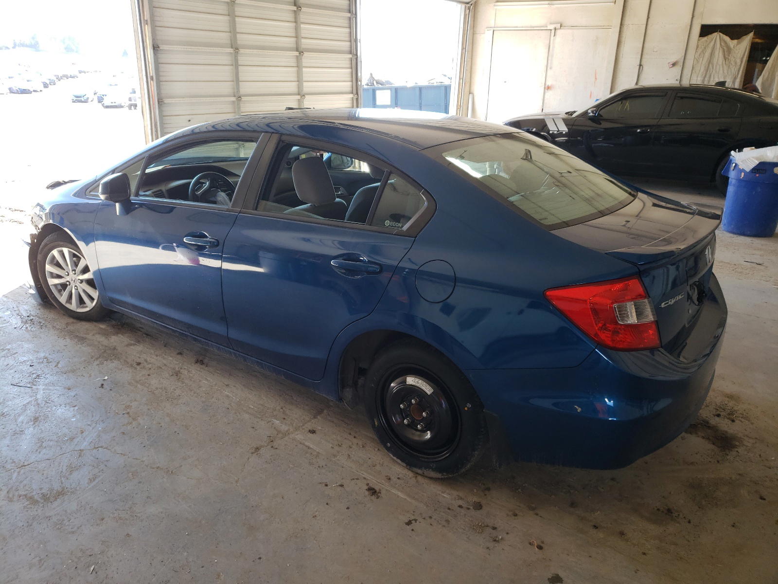 Photo 3 from auction – 2012 HONDA CIVIC EX with VIN 2HGFB2F83CH506386
