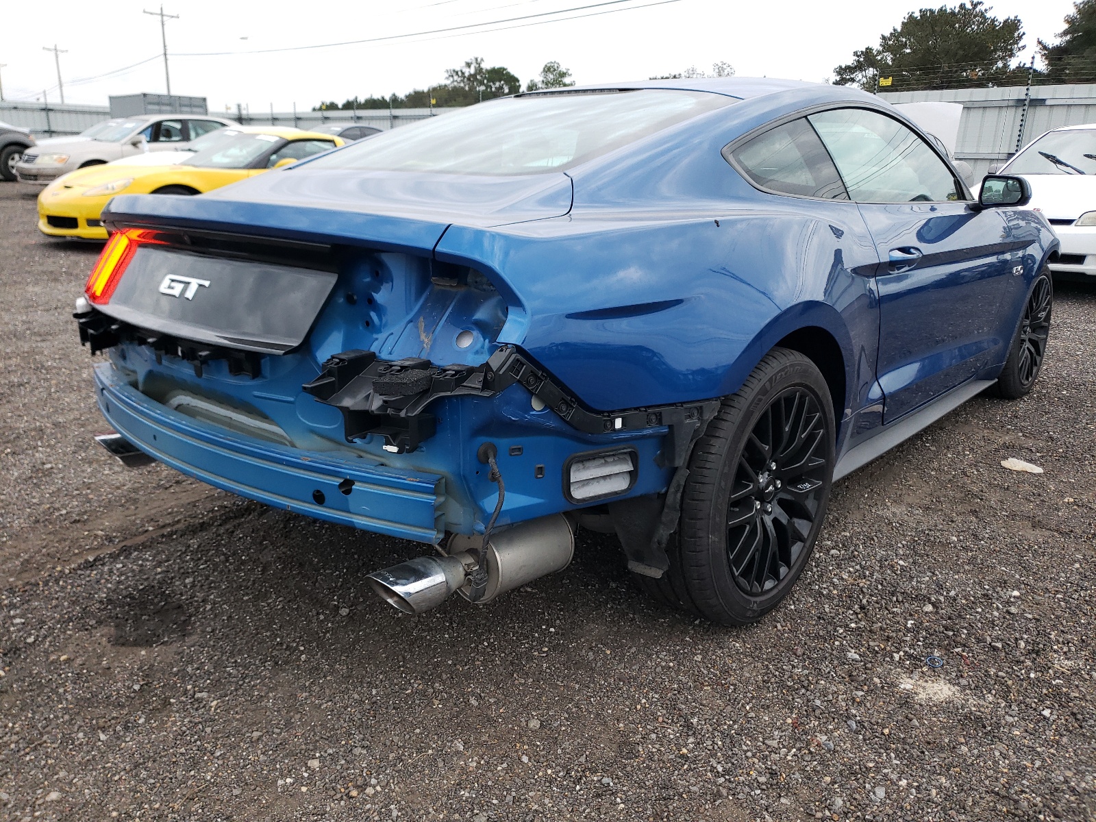 Photo 4 from auction – 2017 FORD MUSTANG GT with VIN 1FA6P8CF3H5342583