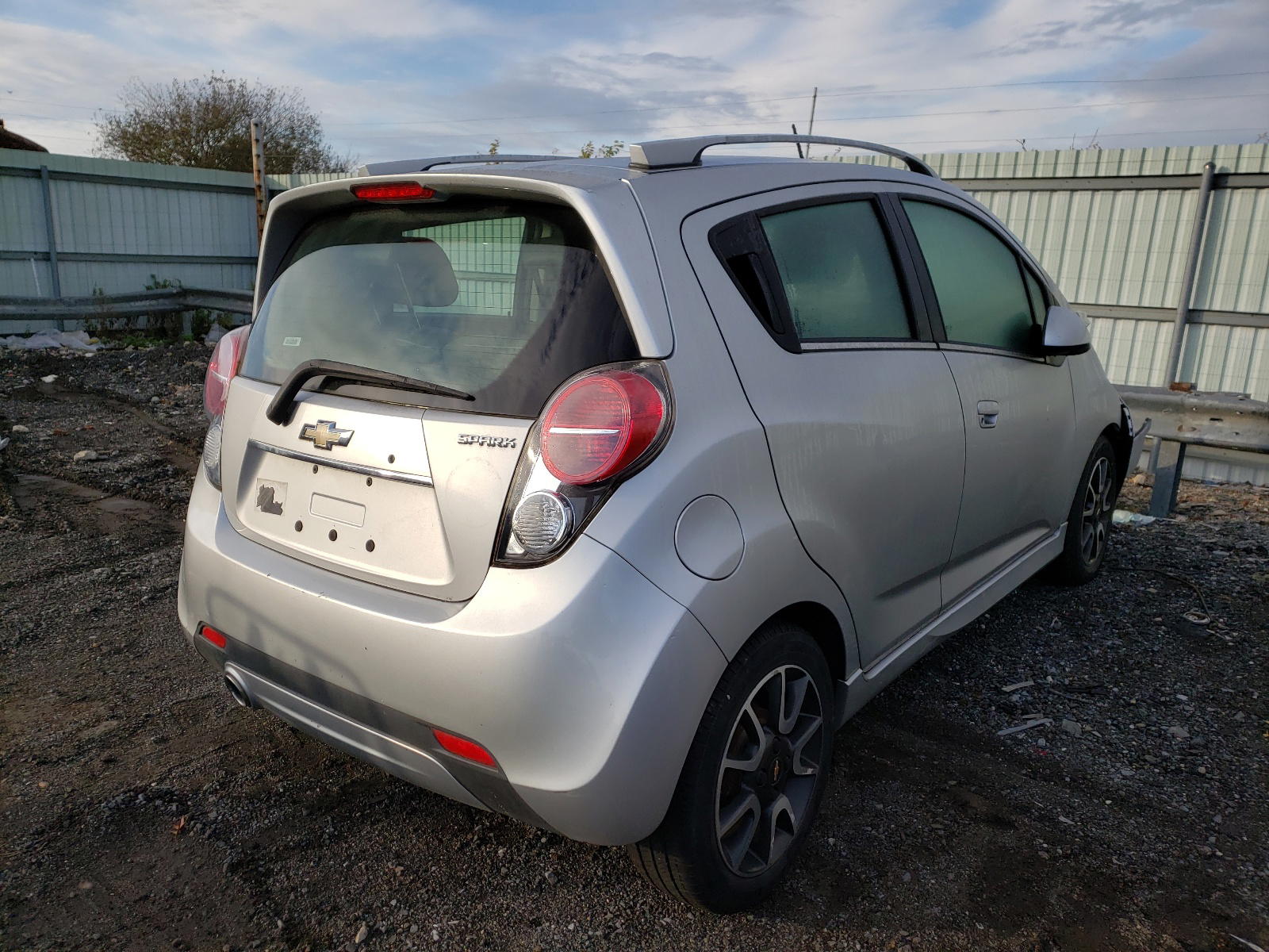 Photo 4 from auction – 2013 CHEVROLET SPARK 2LT with VIN KL8CF6S90DC610259