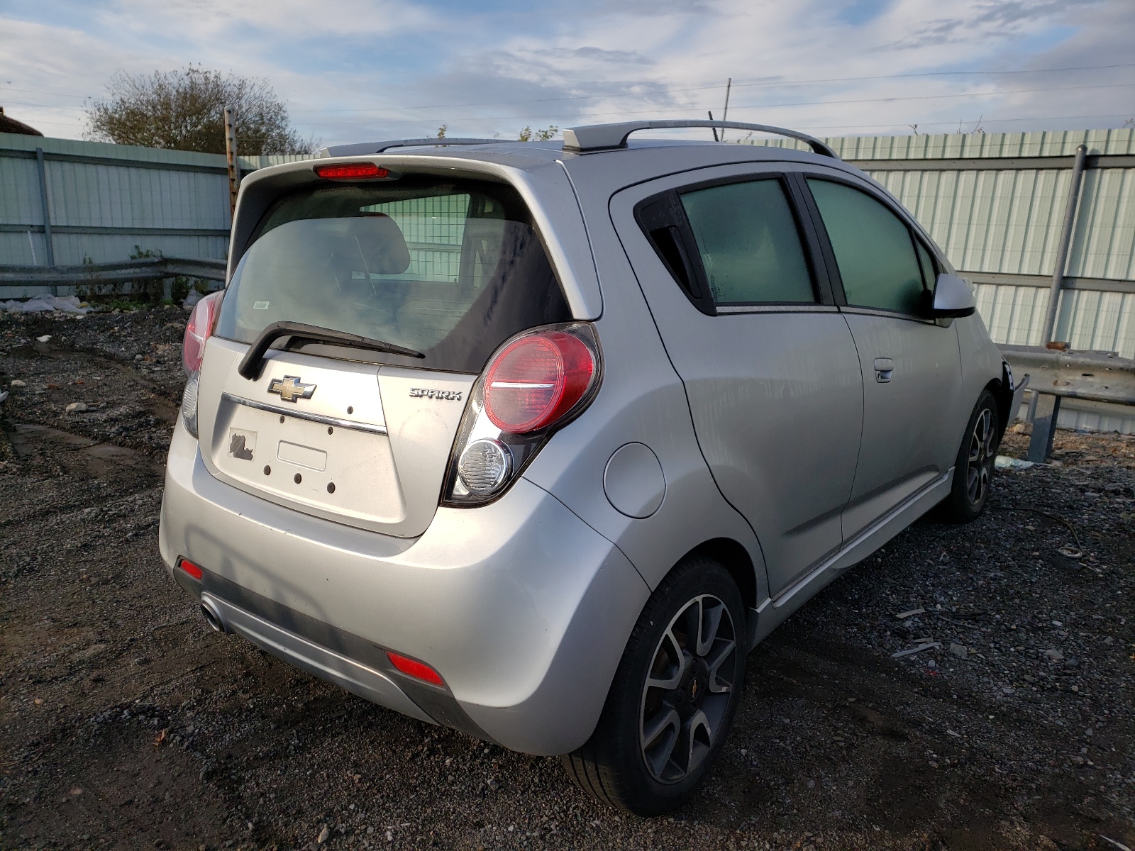 Zdjęcie 4 z aukcji – 2013 CHEVROLET SPARK 2LT z VIN KL8CF6S90DC610259