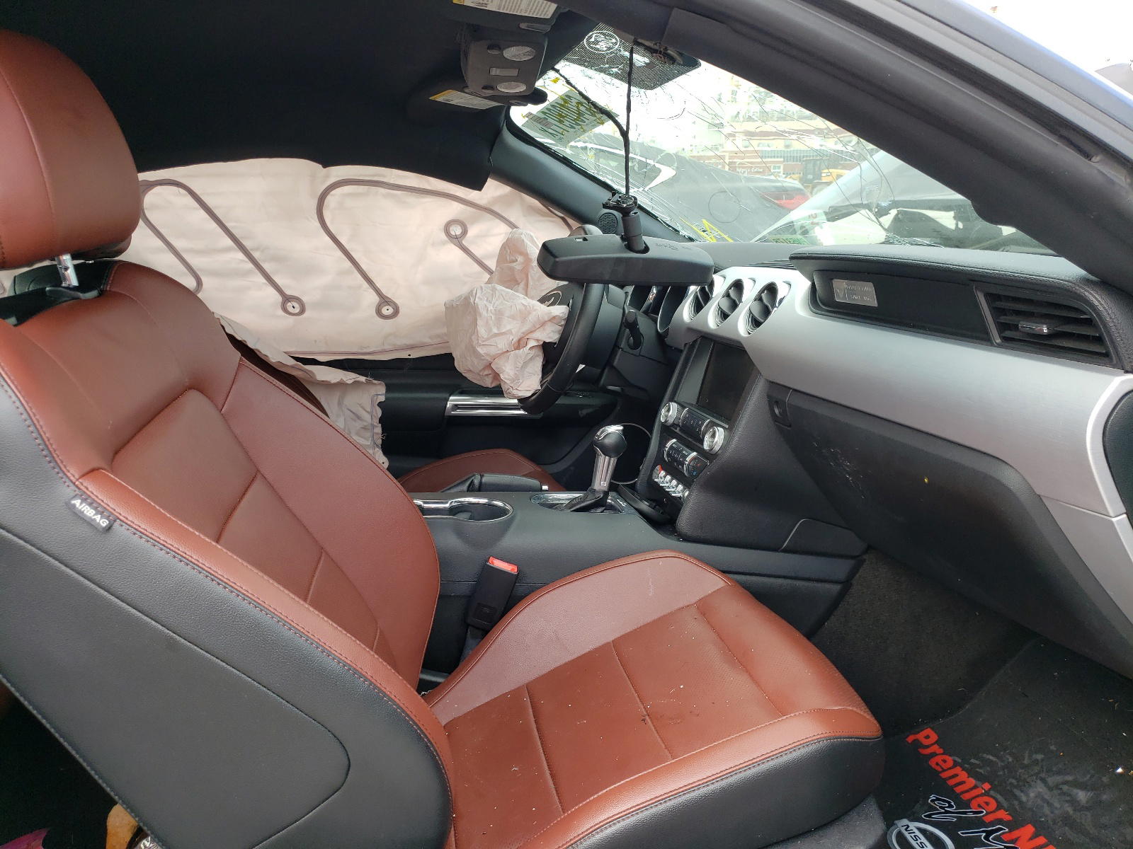 Photo 5 from auction – 2015 FORD MUSTANG with VIN 1FA6P8TH9F5299334