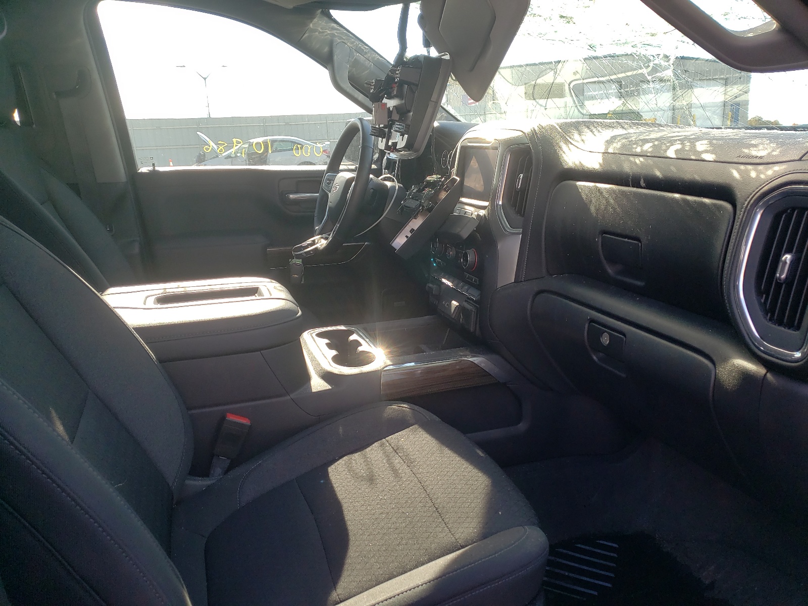 Photo 5 from auction – 2021 CHEVROLET SILVERADO with VIN 3GCUYEED2MG151068