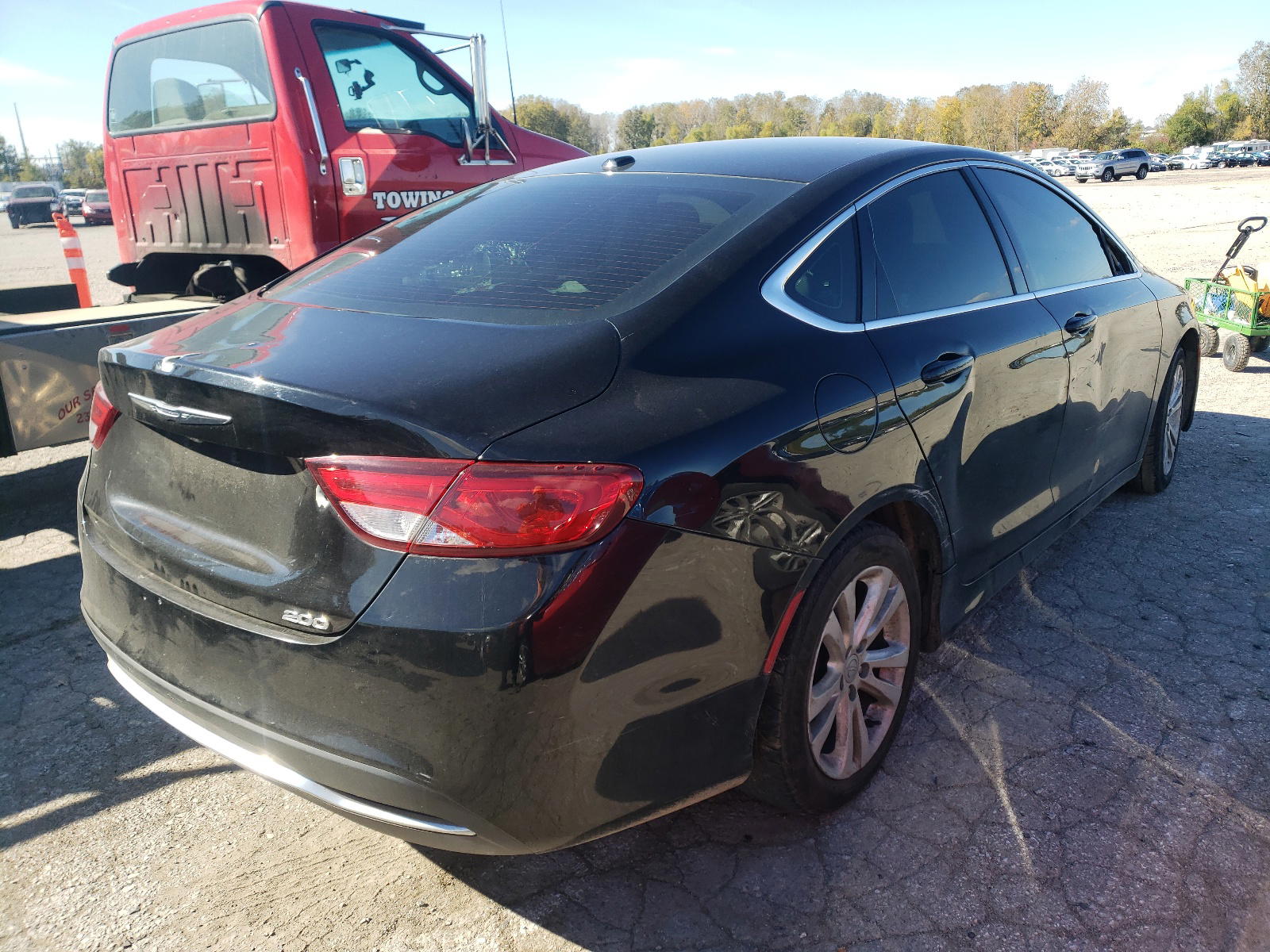Photo 9 from auction – 2016 CHRYSLER 200 LIMITE with VIN 1C3CCCABXGN154772