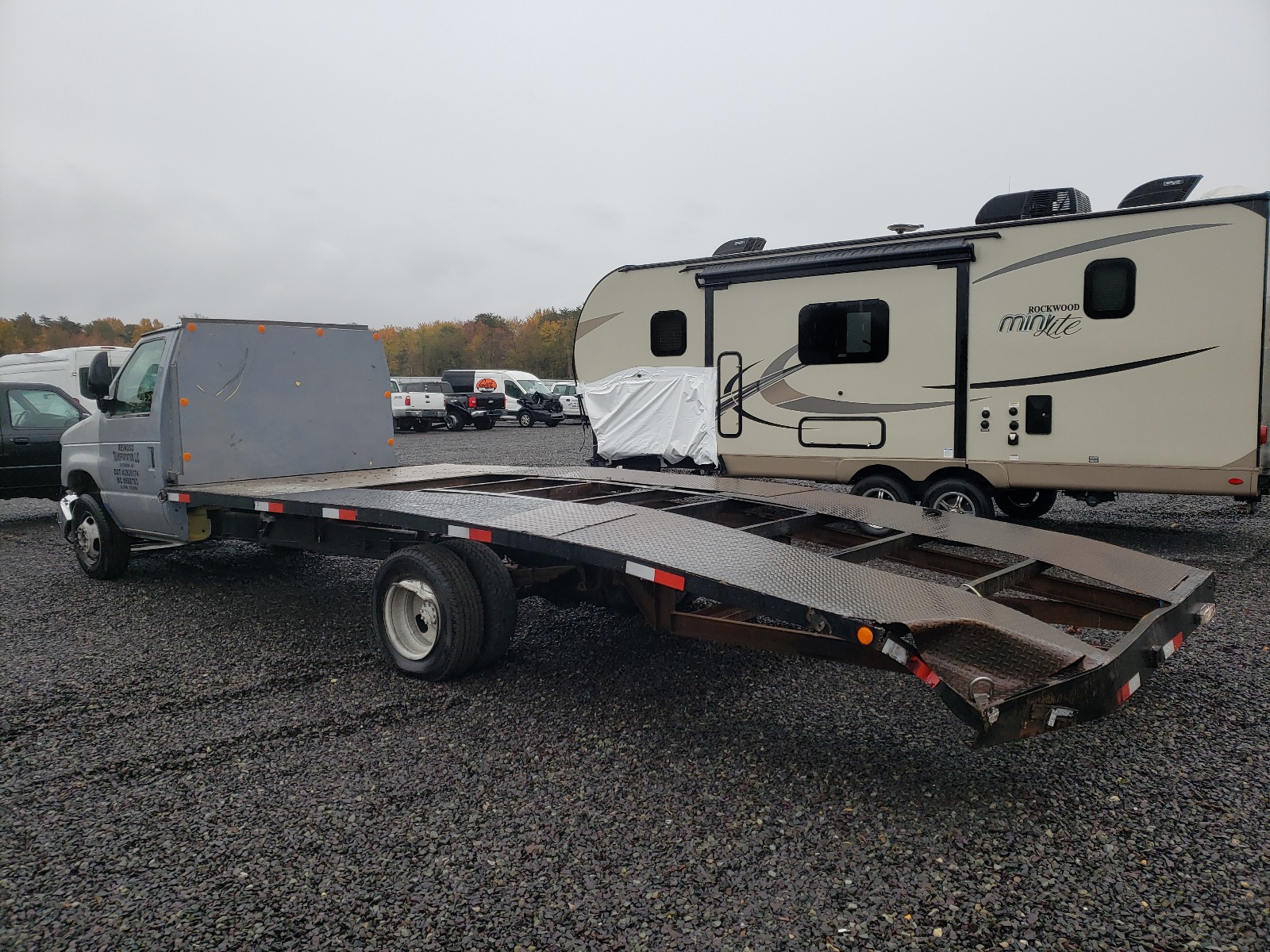 Photo 3 from auction – 1998 FORD F350 with VIN 1FDWE37L3WHA96998