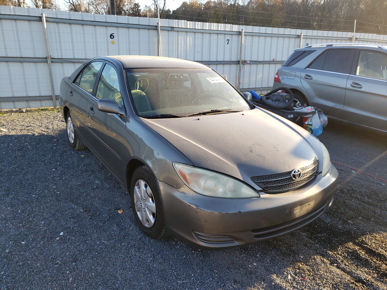 Photo 1 from auction – 2003 TOYOTA CAMRY LE with VIN 4T1BE32K83U660175