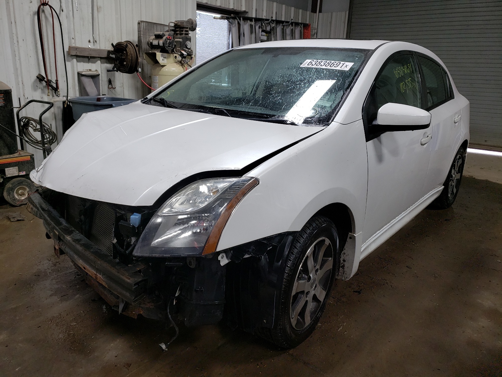 Photo 2 from auction – 2012 NISSAN SENTRA 2.0 with VIN 3N1AB6AP3CL663408