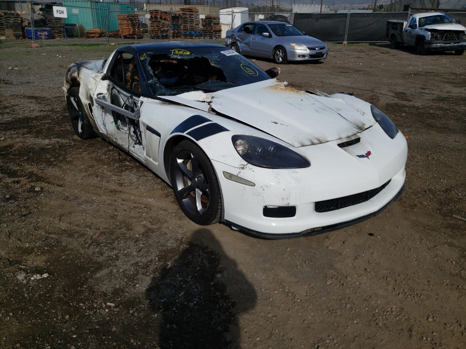 CHEVROLET CORVETTE G 2011 with VIN 1G1YS2DW8B5103589 - Photo from auction