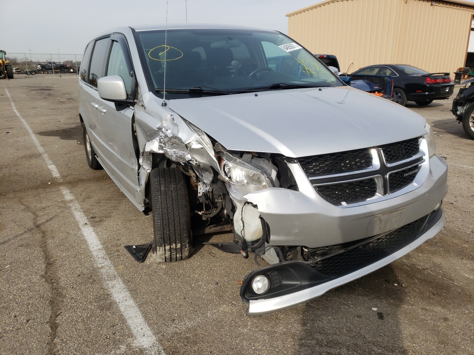 صورة رقم 9 من المزاد - 2012 DODGE GRAND CARA مع VIN 2C4RDGDG1CR105202