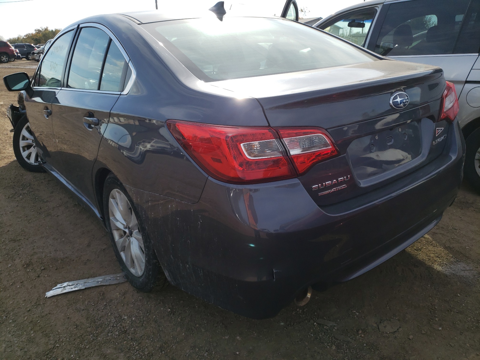 Photo 3 from auction – 2017 SUBARU LEGACY with VIN 4S3BNAD62H3003538