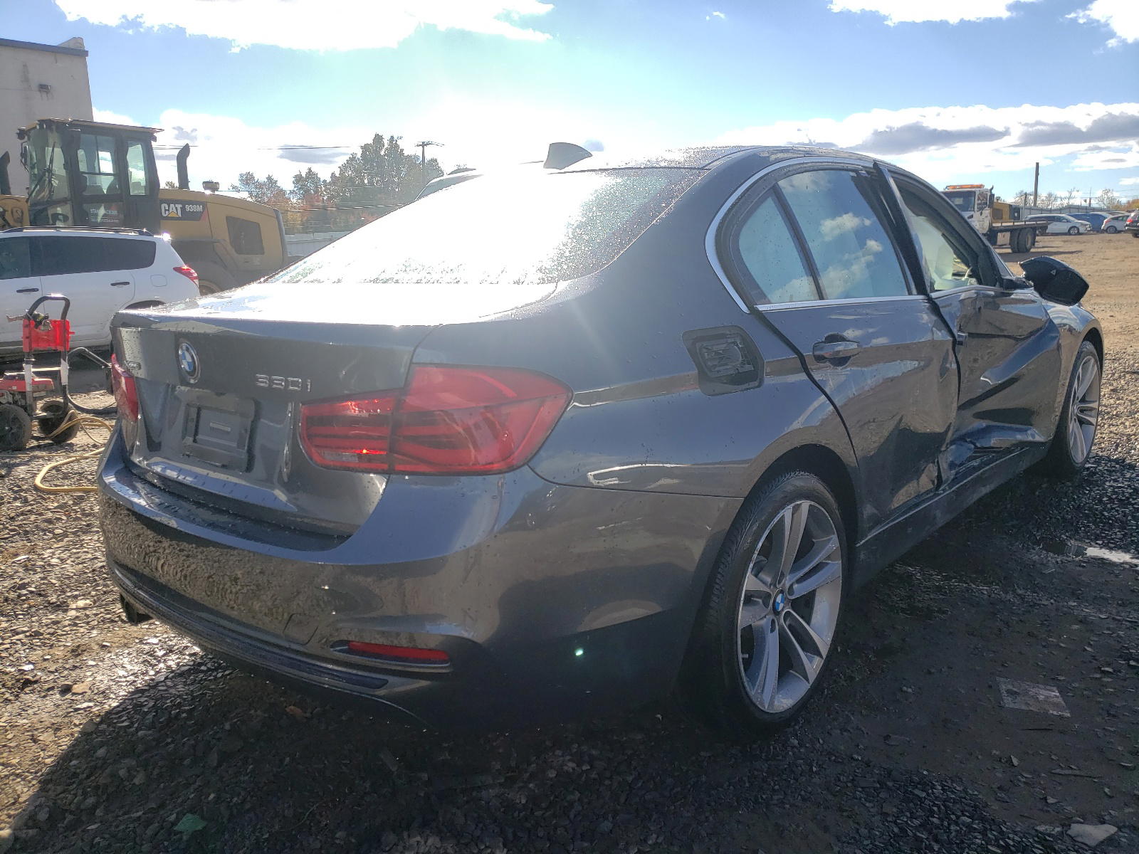 Photo 4 from auction – 2018 BMW 330 XI with VIN WBA8D9G58JNU70520