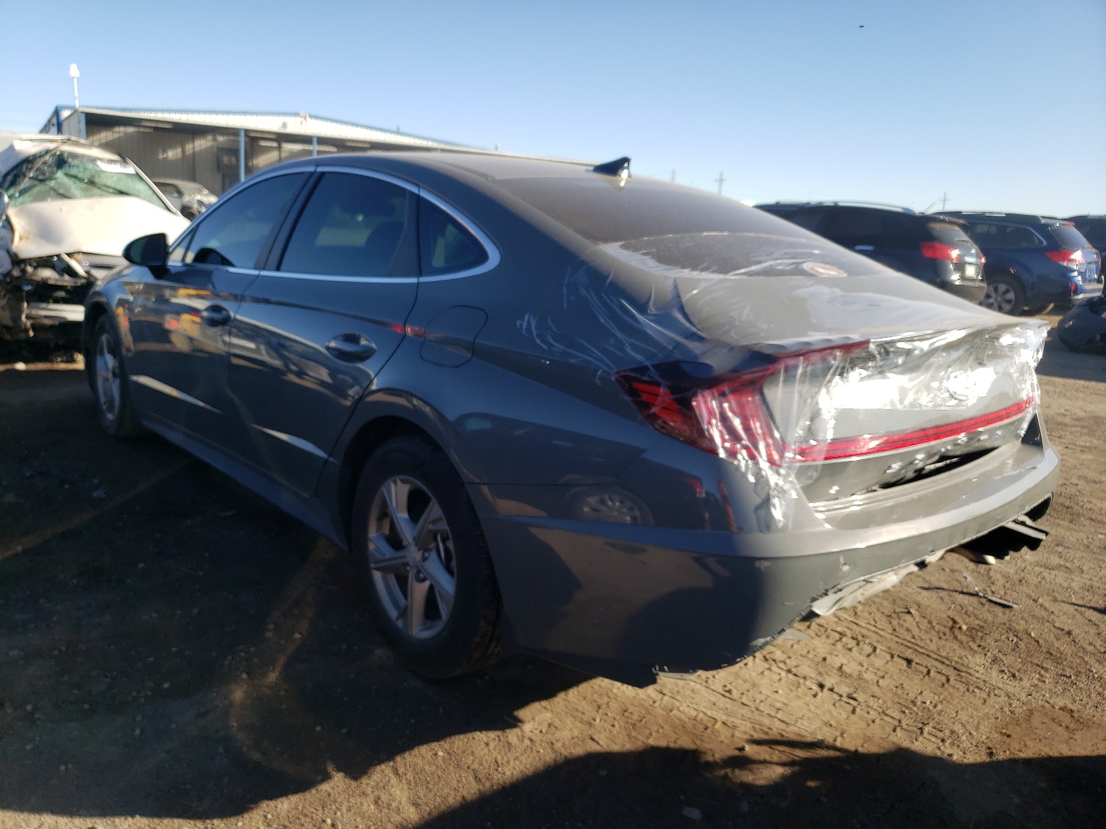 Photo 3 from auction – 2020 HYUNDAI SONATA SE with VIN 5NPEG4JA2LH050633