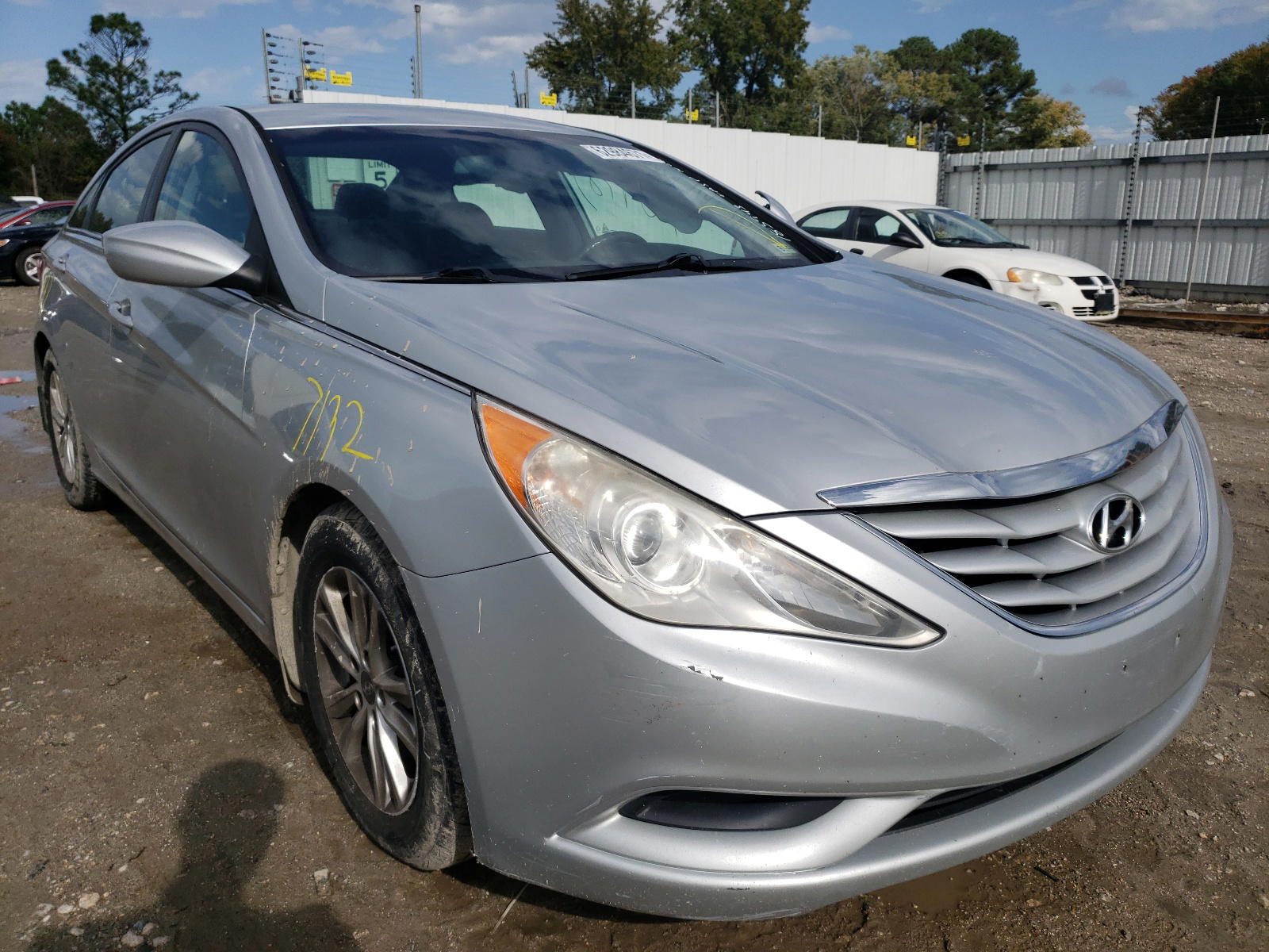 HYUNDAI SONATA GLS 2012 with VIN 5NPEB4AC8CH411945 - Photo from auction