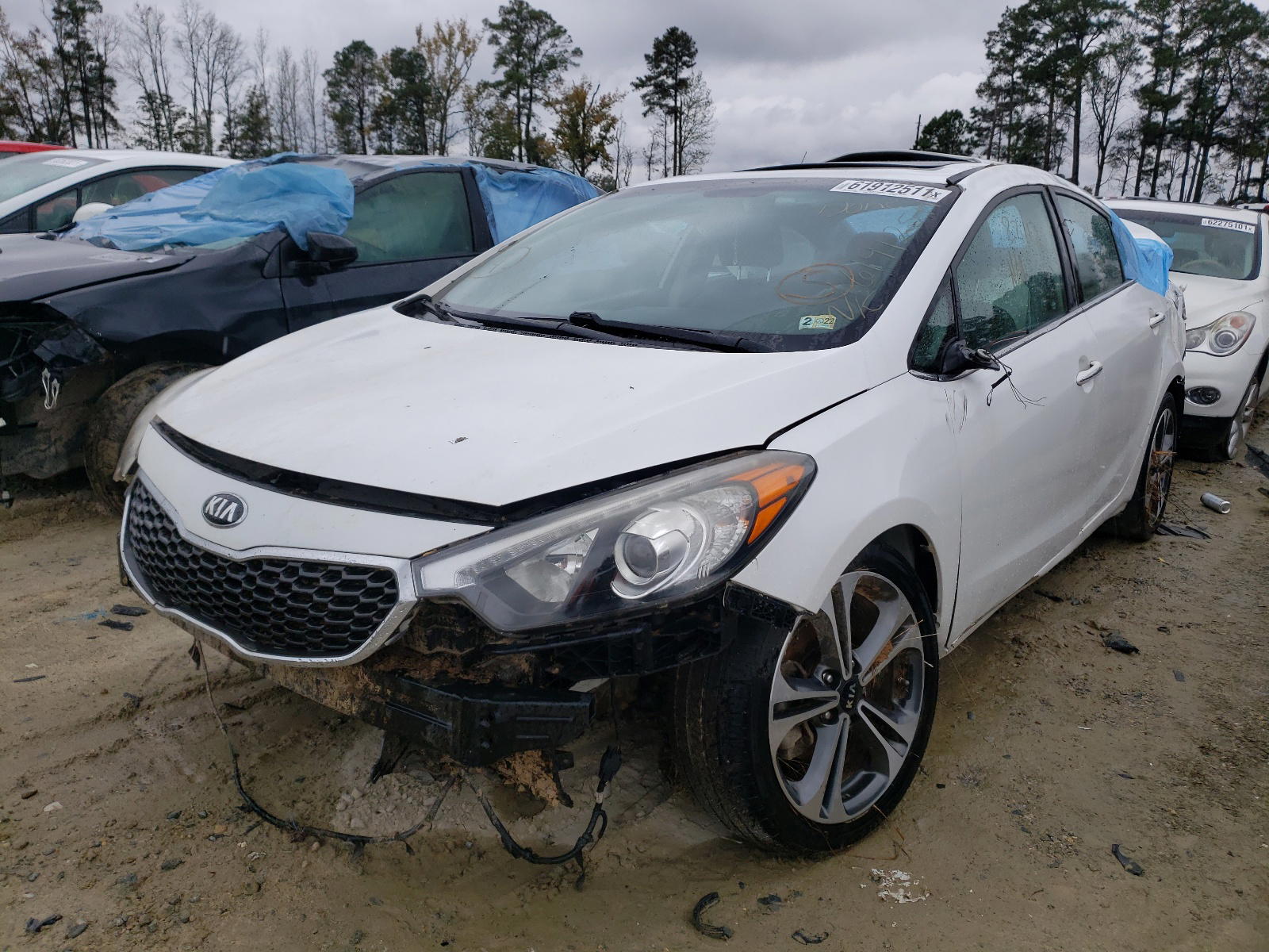 Photo 2 from auction – 2015 KIA FORTE EX with VIN KNAFZ4A84F5300614